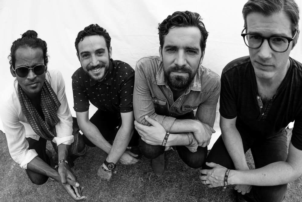 1.2 Darlingside Portrait.jpg