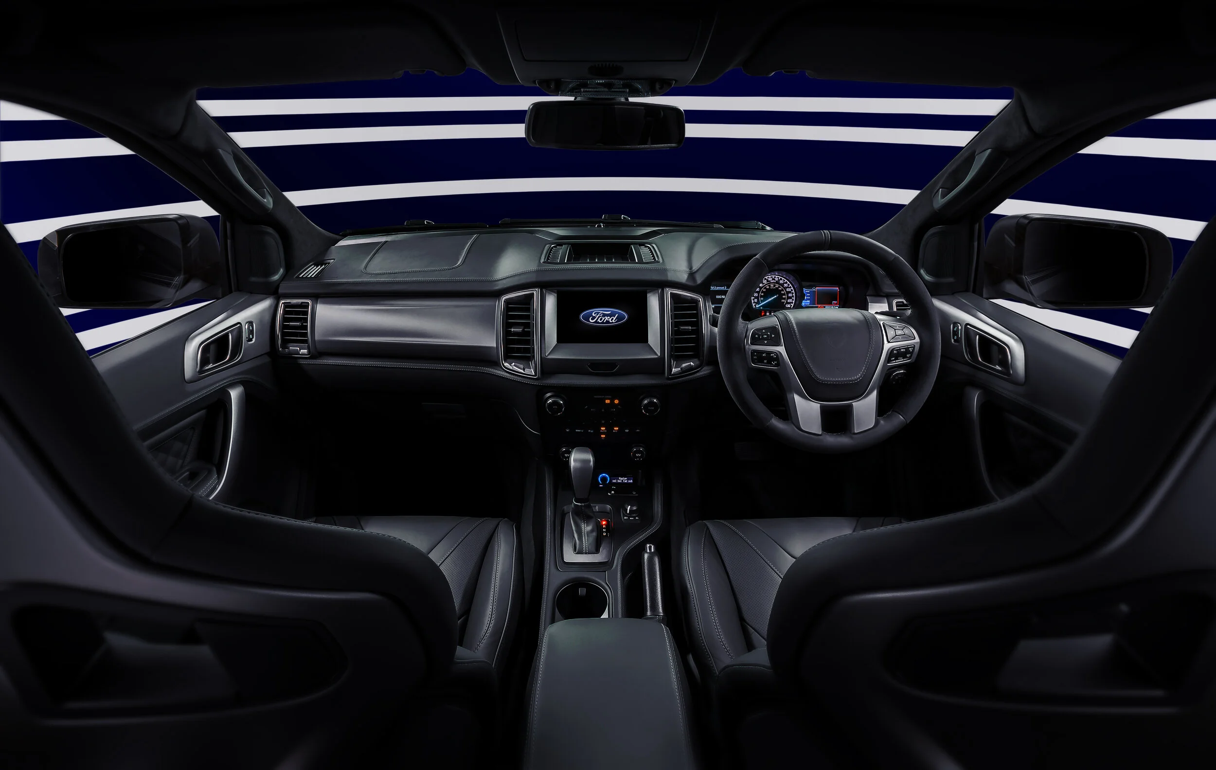 Deranged_Grey_Interior_IMG_5872.jpg