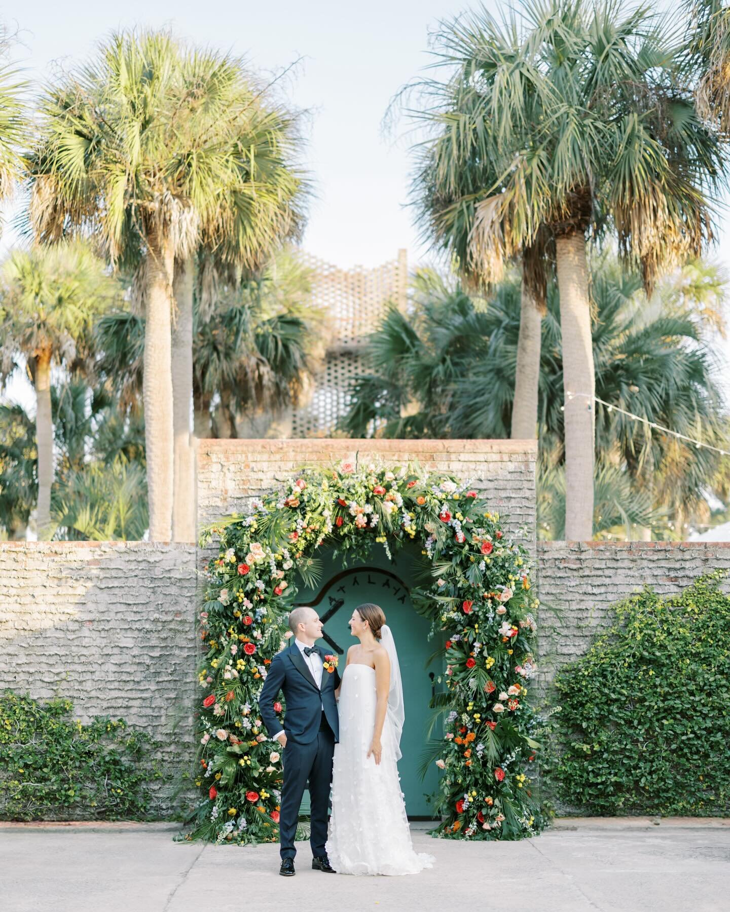 We&rsquo;ll never be over the details from Sumner &amp; Conrad&rsquo;s beautiful wedding day at Atalaya Castle! ✨ 

Venue: Atalaya Castle - Huntington Beach State Park 
Planning @ashevents 
Florals @rsgeventdesigns 
Videography @formosafilmco 
Live c