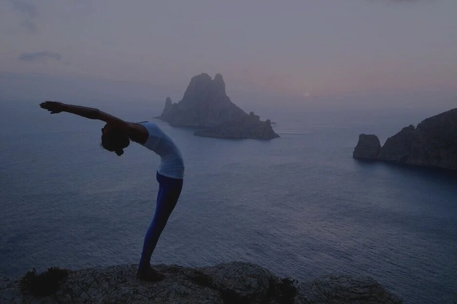 MilleLab-yoga-teacher-professeur-bien-etre.jpg