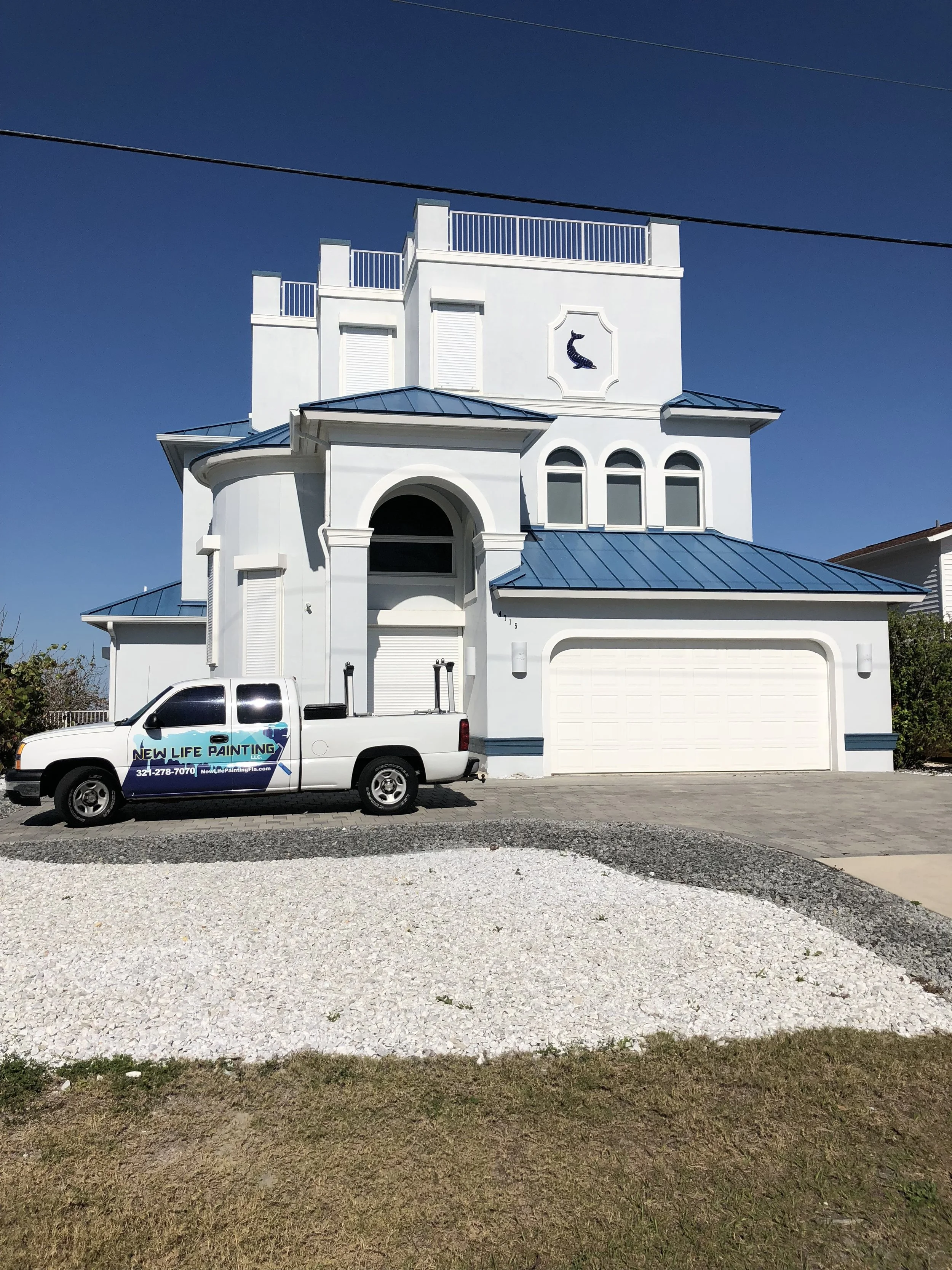 A full exterior in ponce inlet