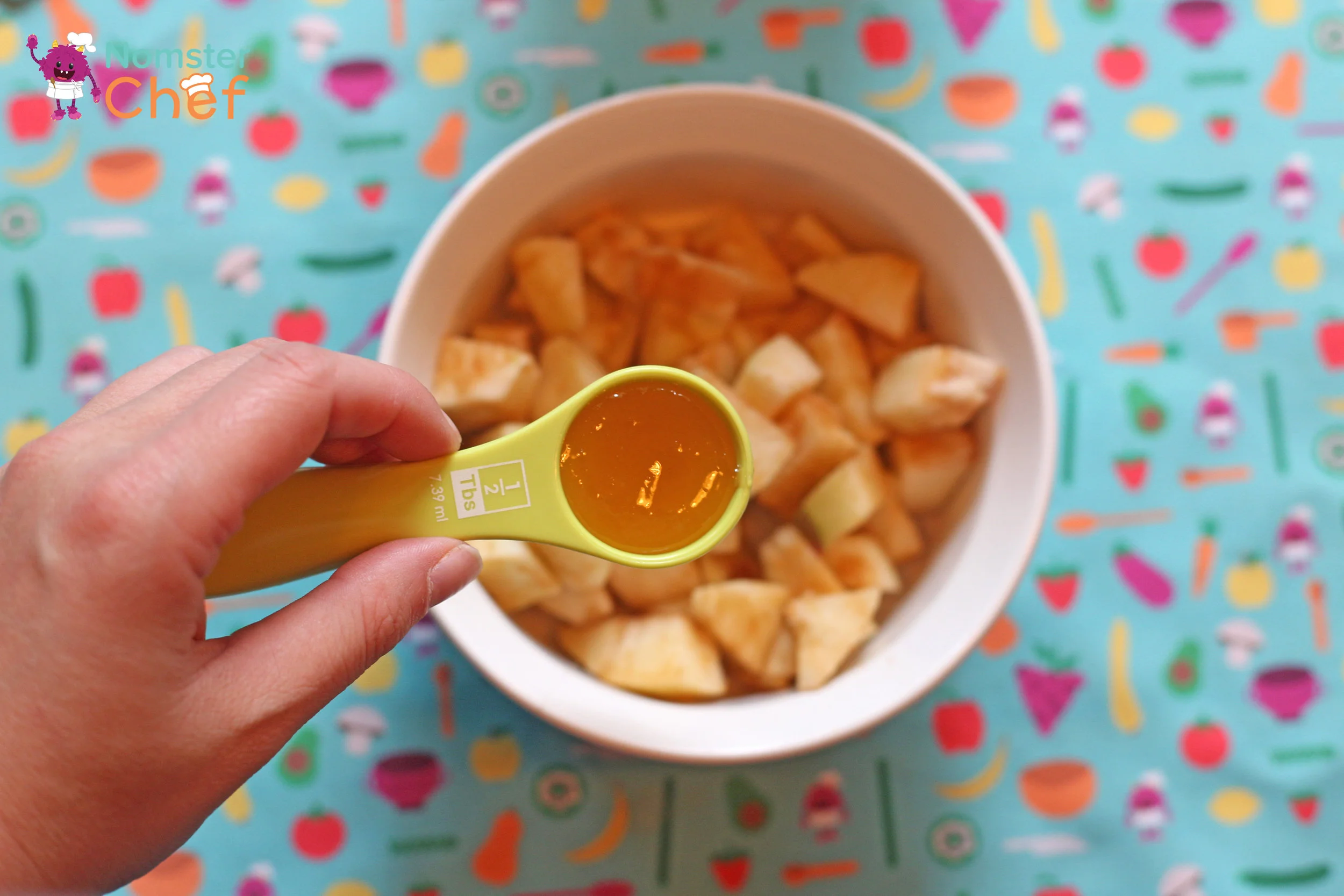 Kitchen_Vocabulary_Cubed_Cinnamon-Apple-Oatmeal_049.jpg