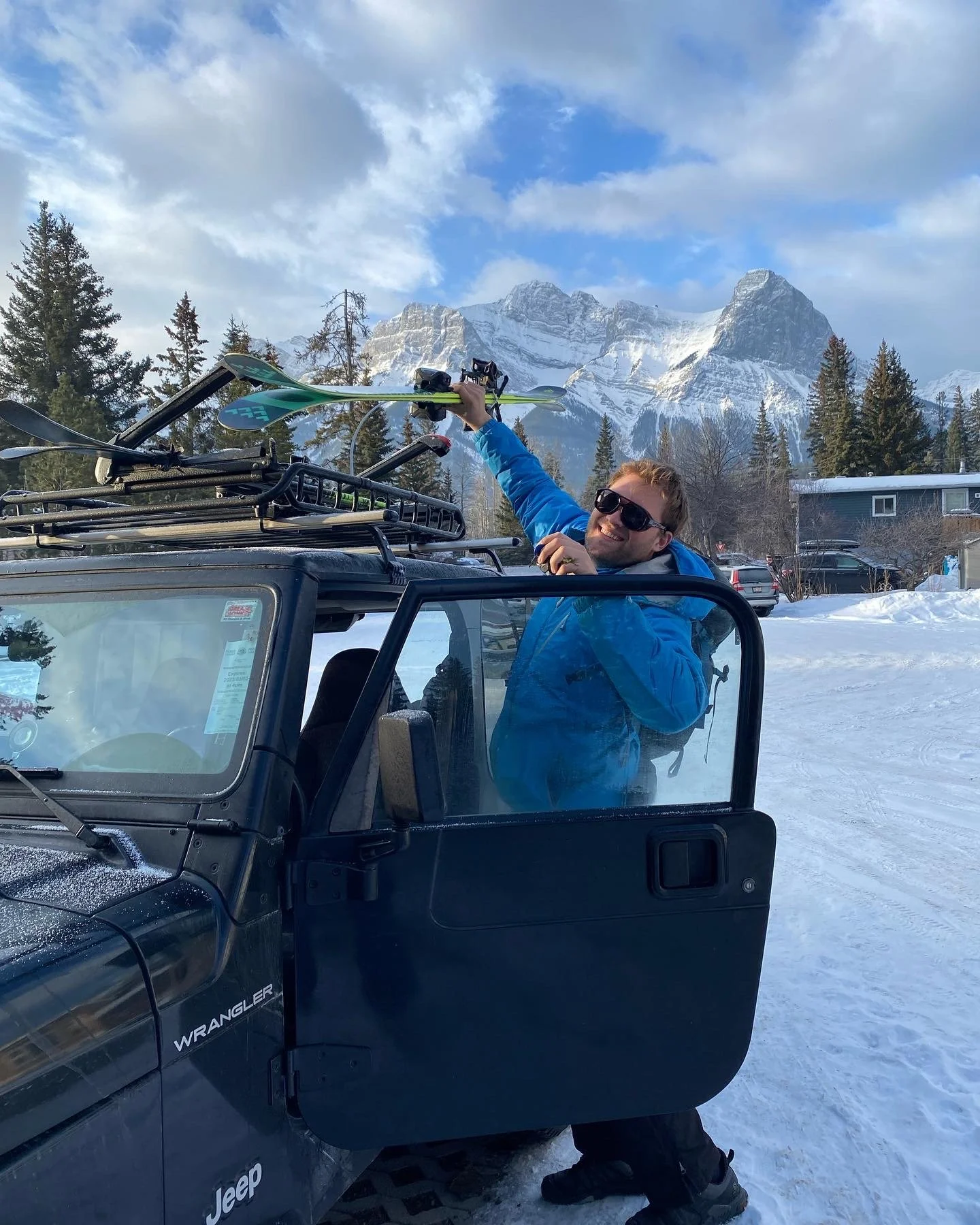 Drew - Skiing - Drew Weller.jpeg