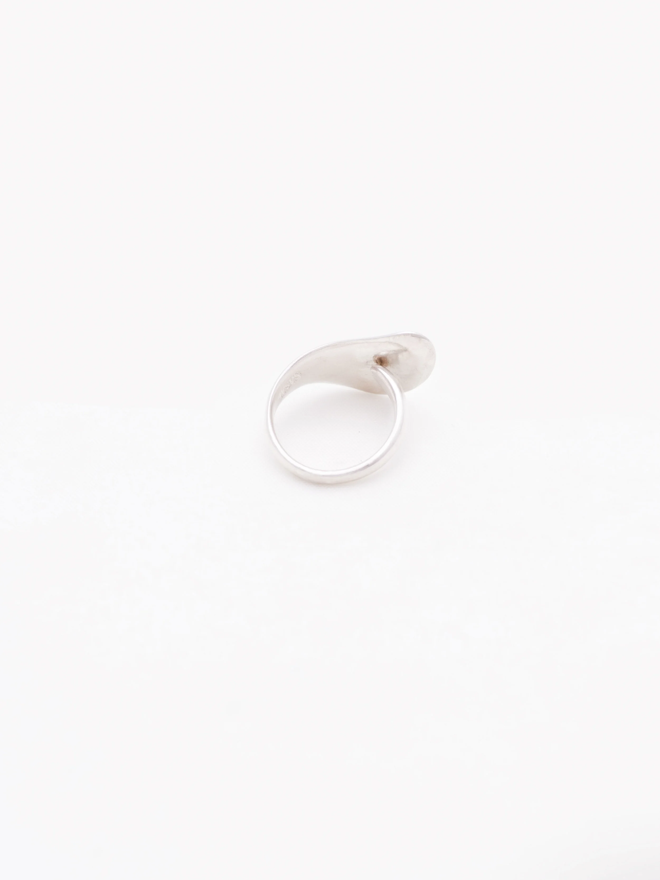 Small Petal Ring9.jpg