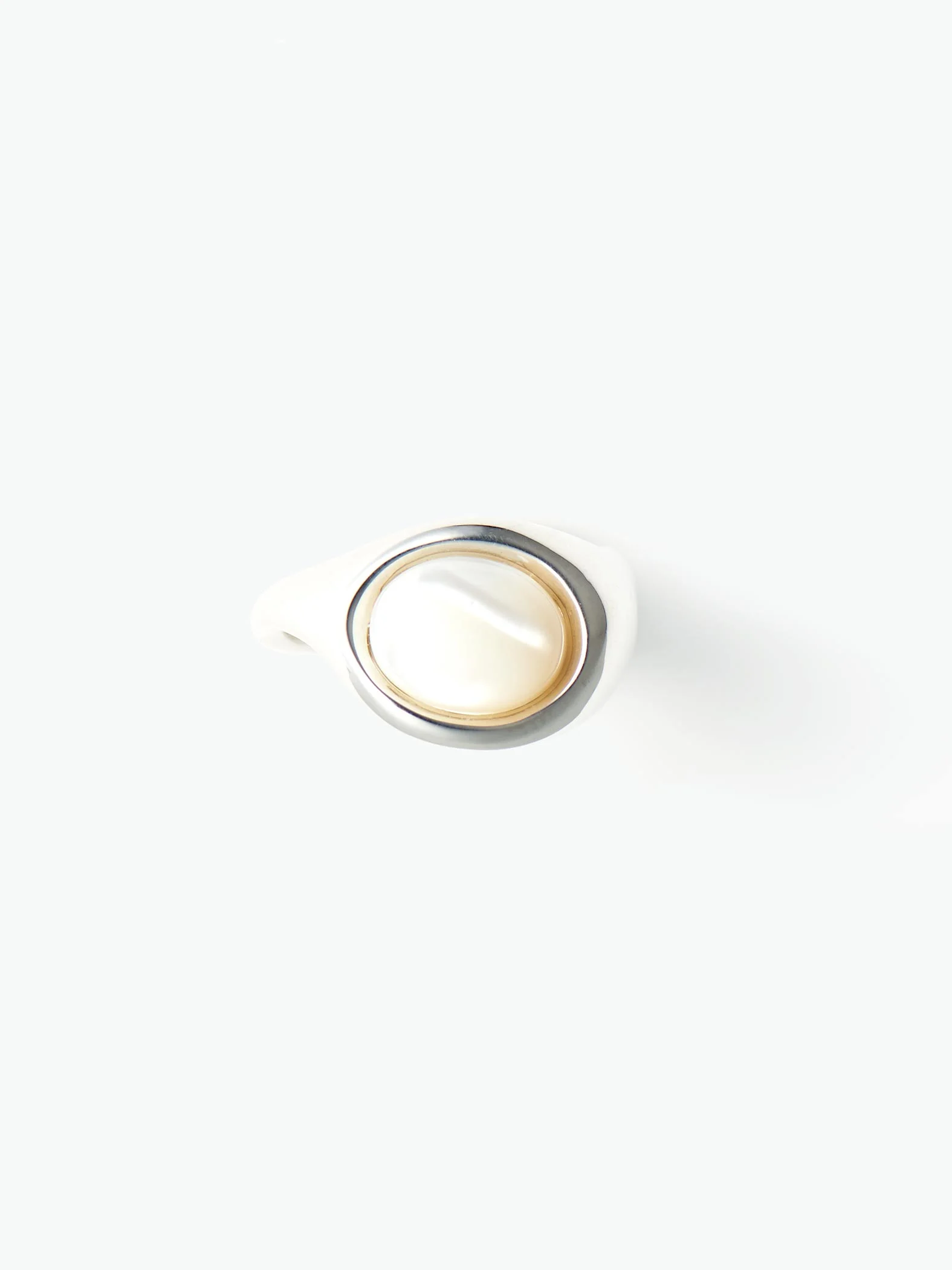 S-500-Mother-of-Pearl-Ring-Silver1.jpg