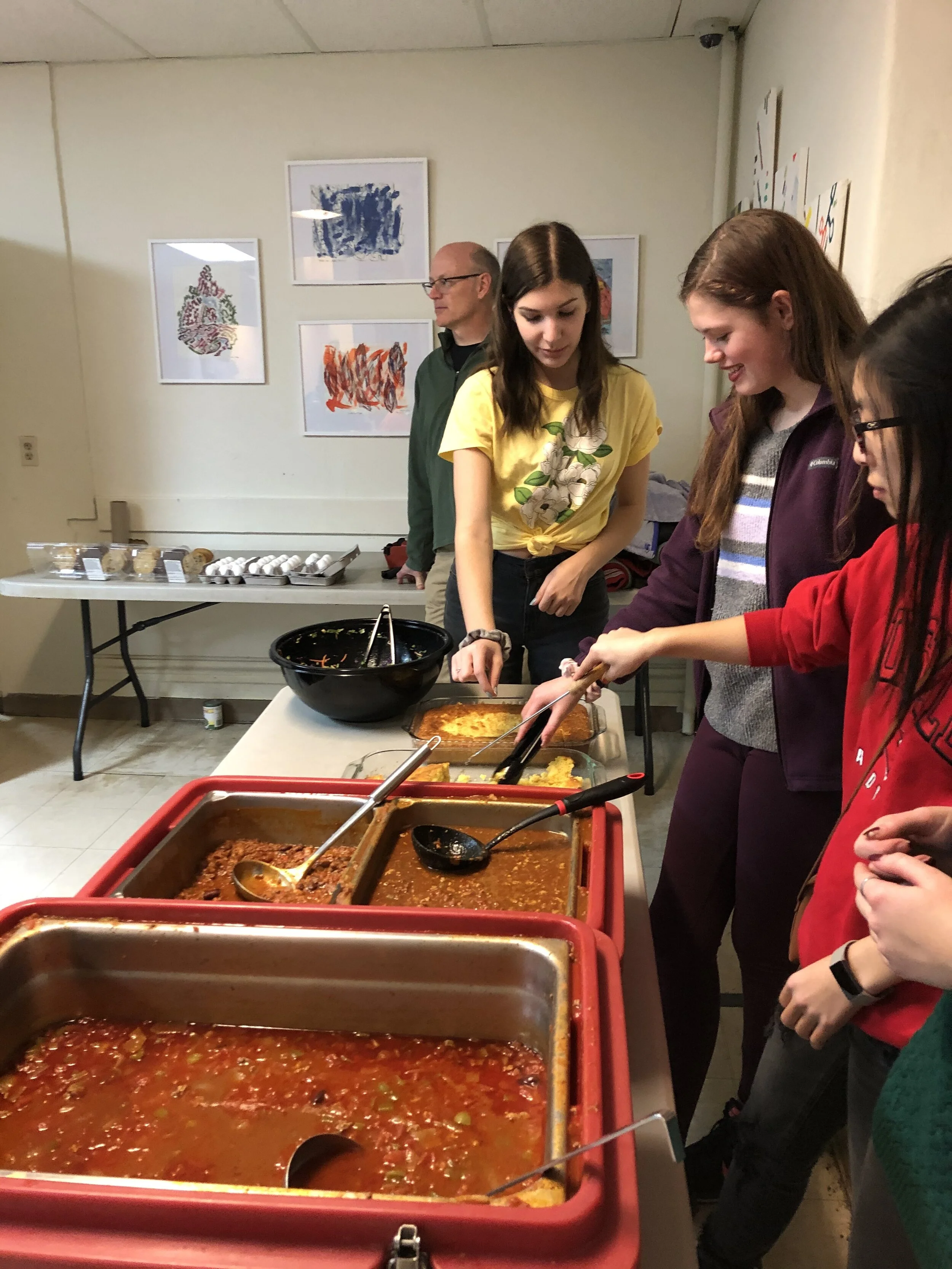 Youth Serving at the Pleasant Valley Men's Shelter (Copy)
