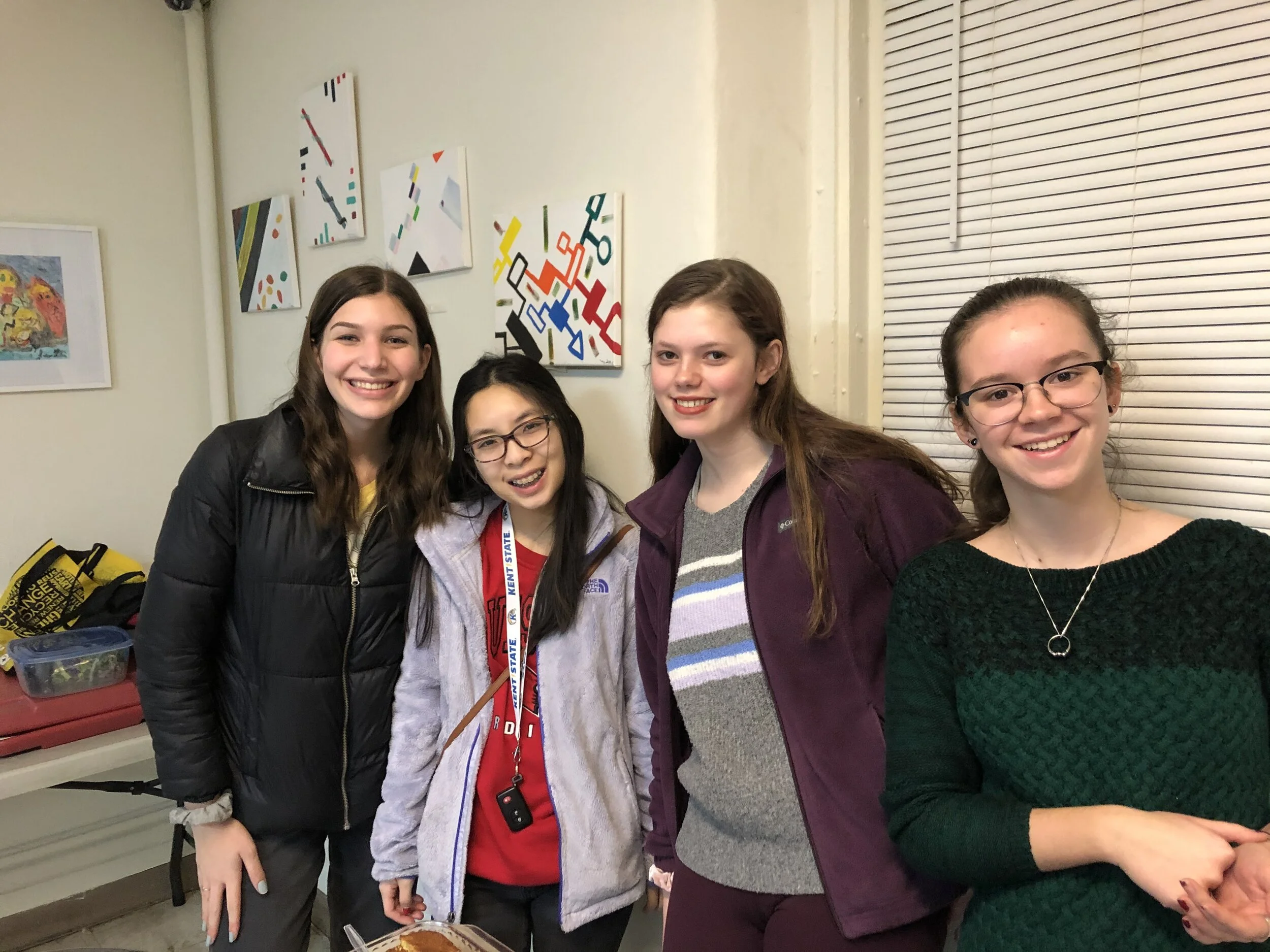 Youth Serving at the Pleasant Valley Men's Shelter (Copy)