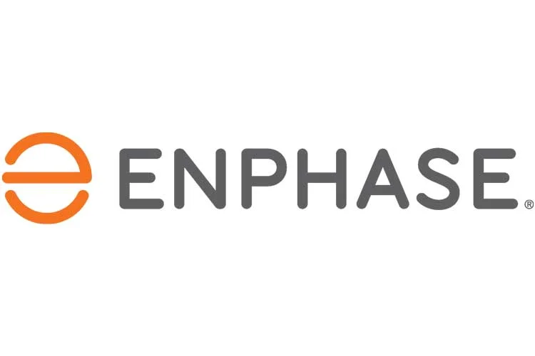 Enphase: Installation of the Engage Cable