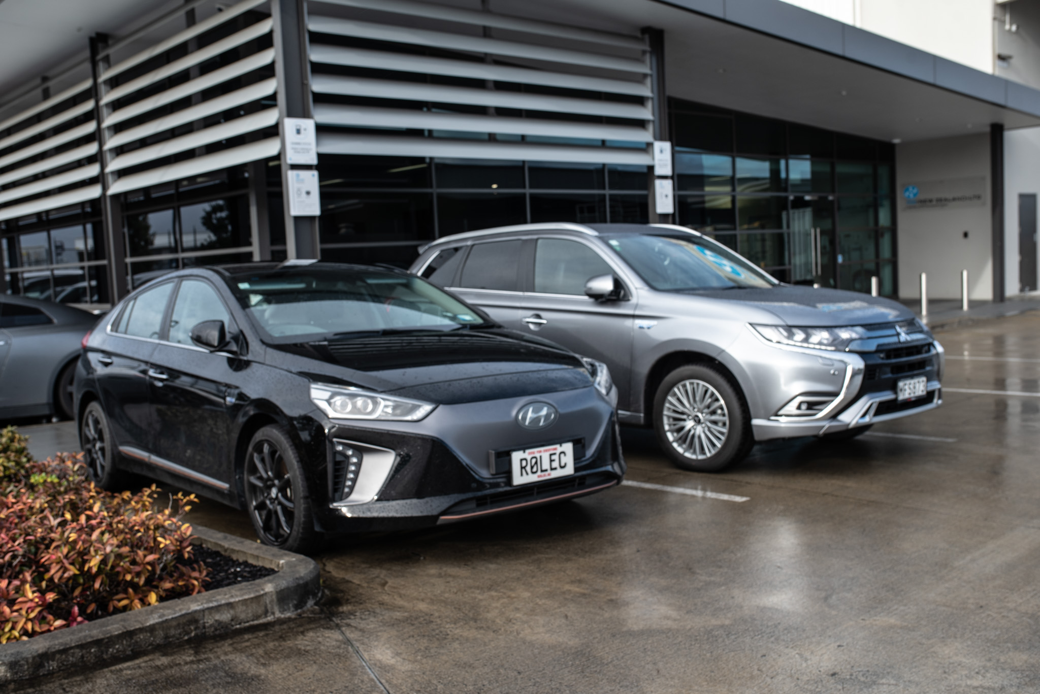 YHI goes electric again