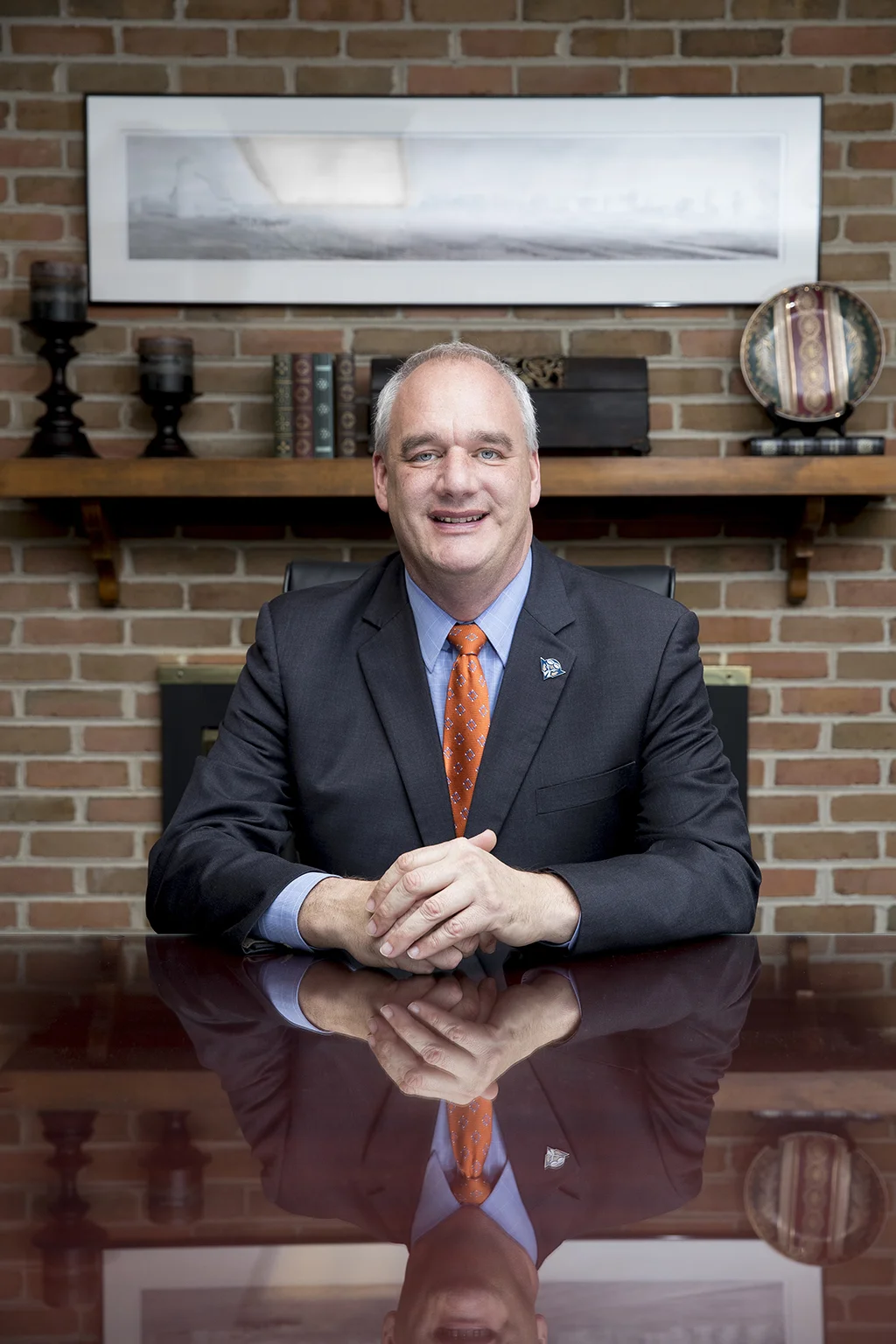 DEAL RECEIVES 2018 UT PRESIDENT’S AWARD