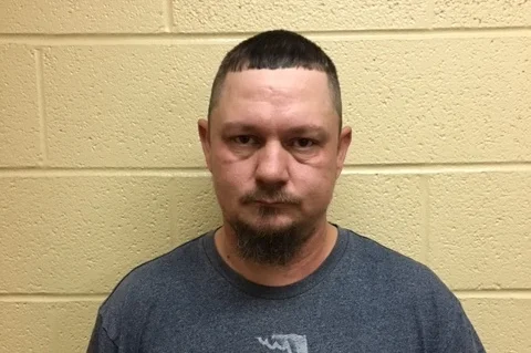 FORMER CORRECTIONS OFFICER INDICTED, CHARGED WITH BRINGING CONTRABAND INTO EAST TENNESSEE JAIL