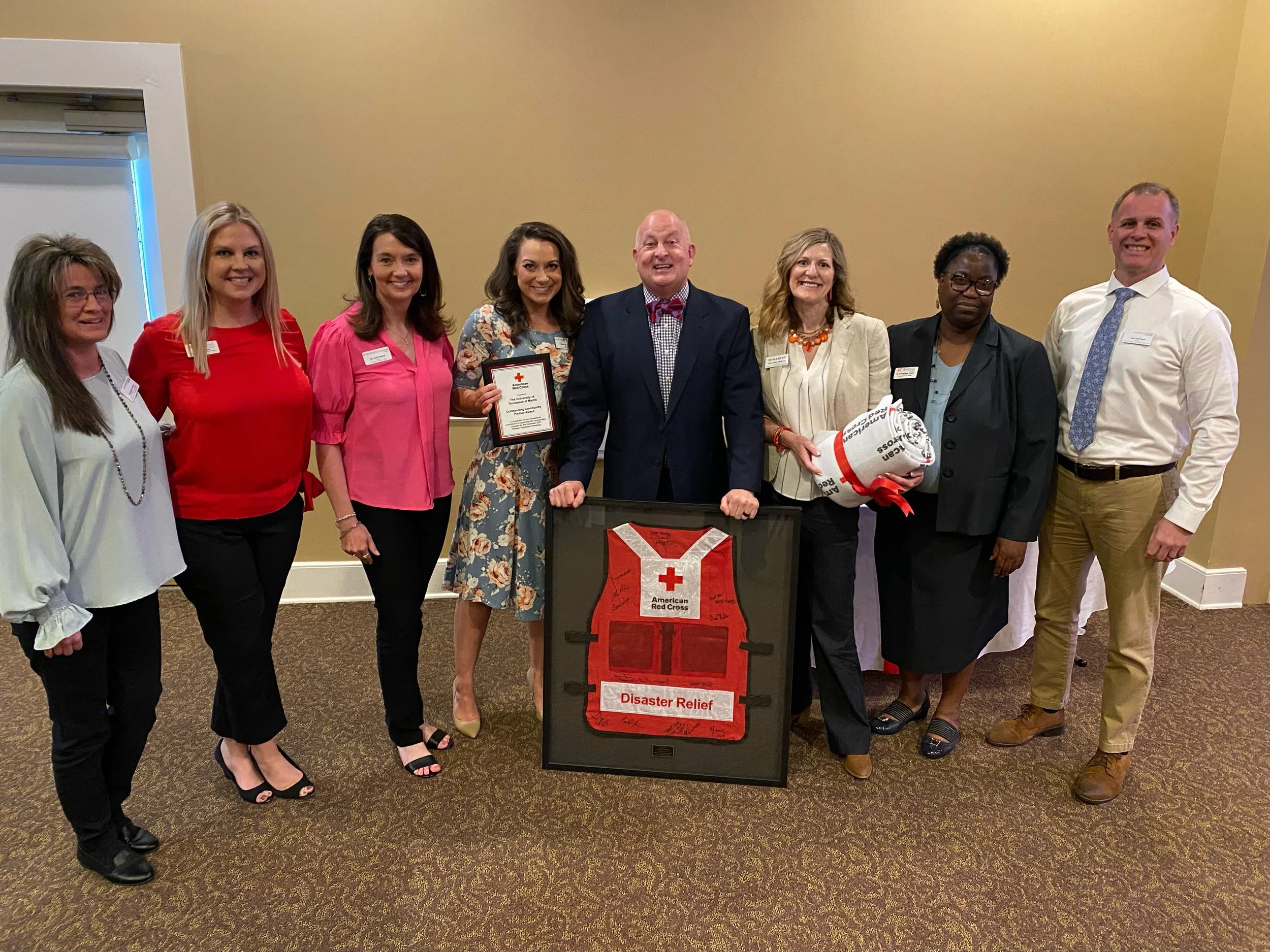 RED CROSS HONORS UT MARTIN WITH OUTSTANDING COMMUNITY PARTNER AWARD