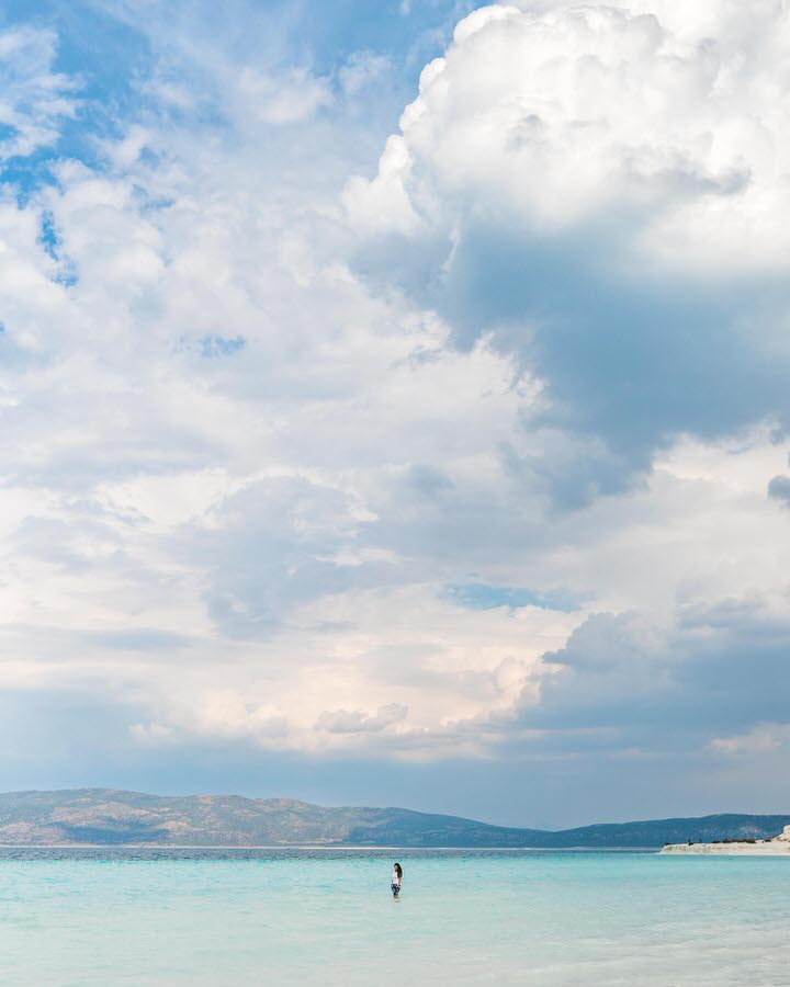 In the middle of Lake Salda