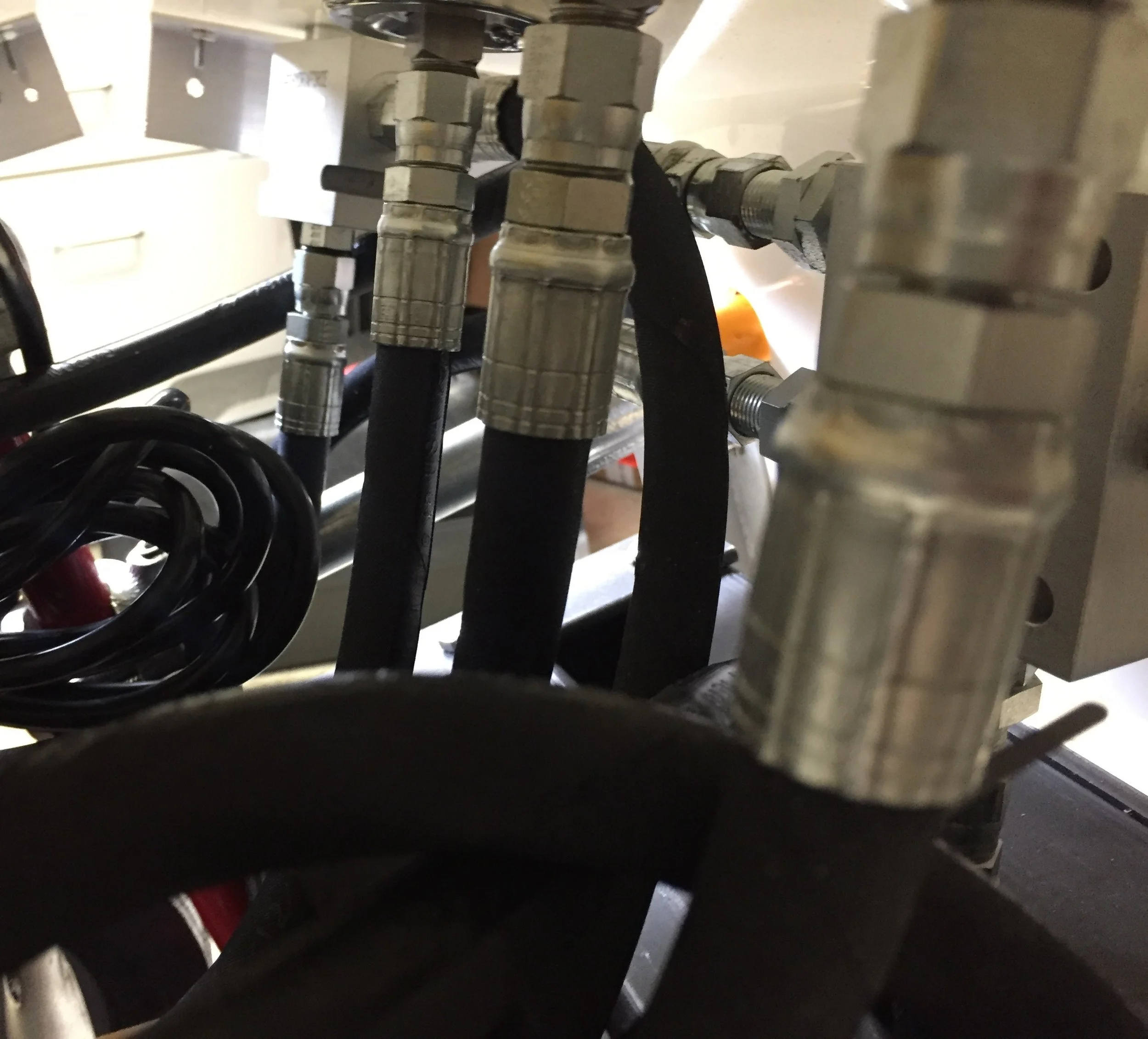 Hydraulic Hoses.jpg