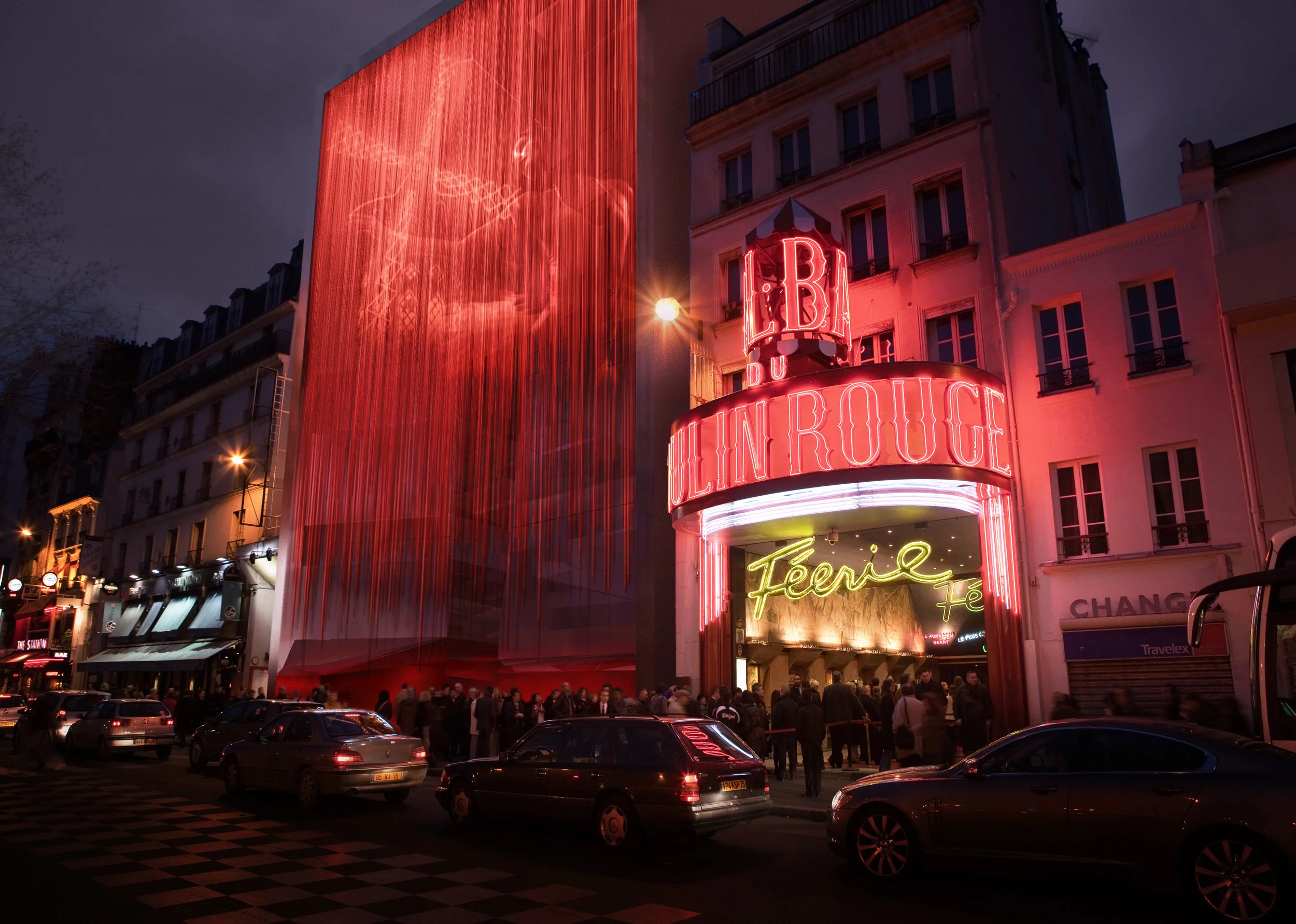 PHANTOM ROUGE Type: International Architectural Competition Programme: Dance School and Cultural Centre Organiser: ARQUITECTUM Location: Paris, FRANCE Note: Awarded as Honorable Mention Exhibited at Moulin Rrouge , Paris, FRANCE Published as ARQUITECTUM Moulin Rouge Project Book