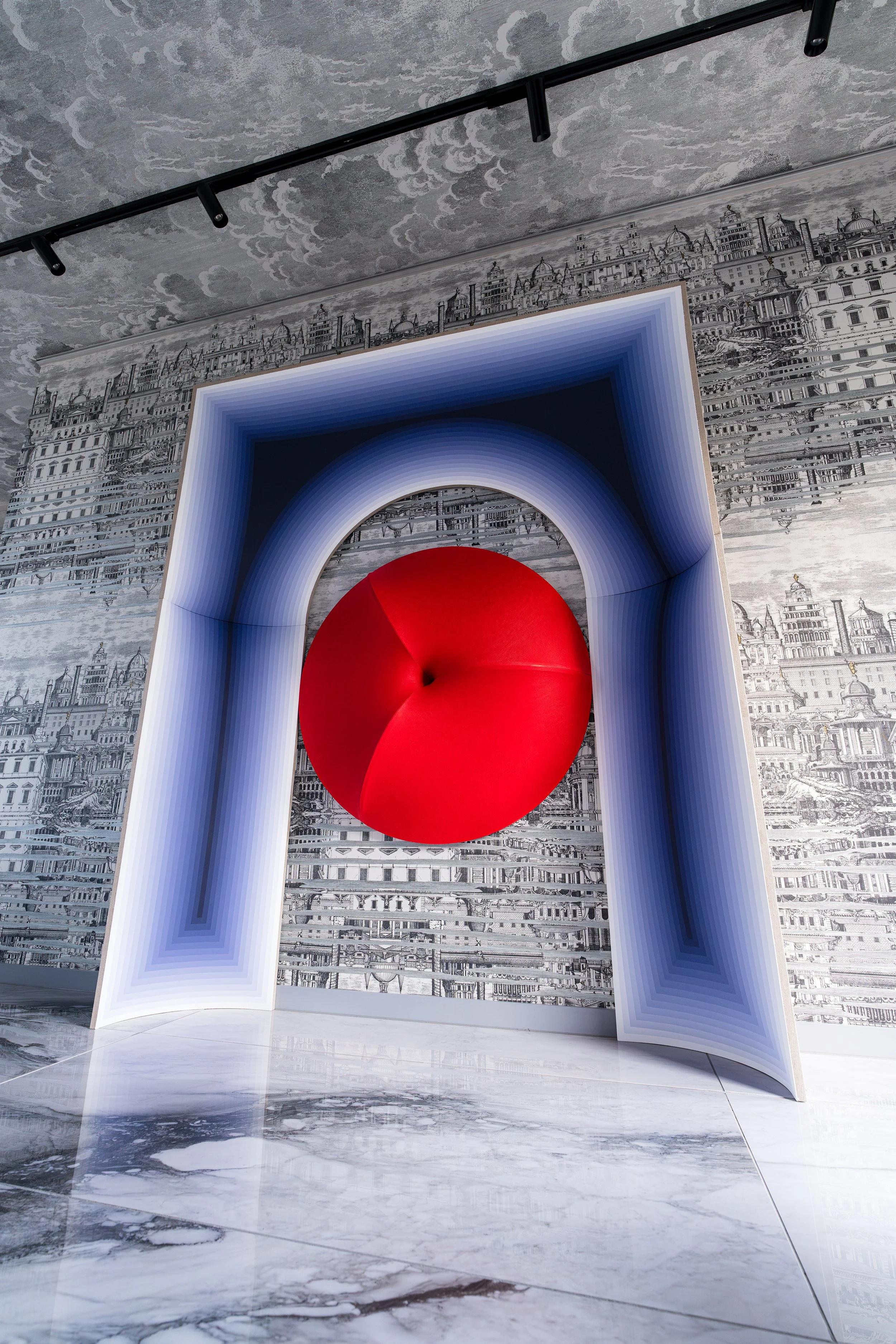 jeu-architectonic-painting-suspended-gravity-venezia-right-view.jpg