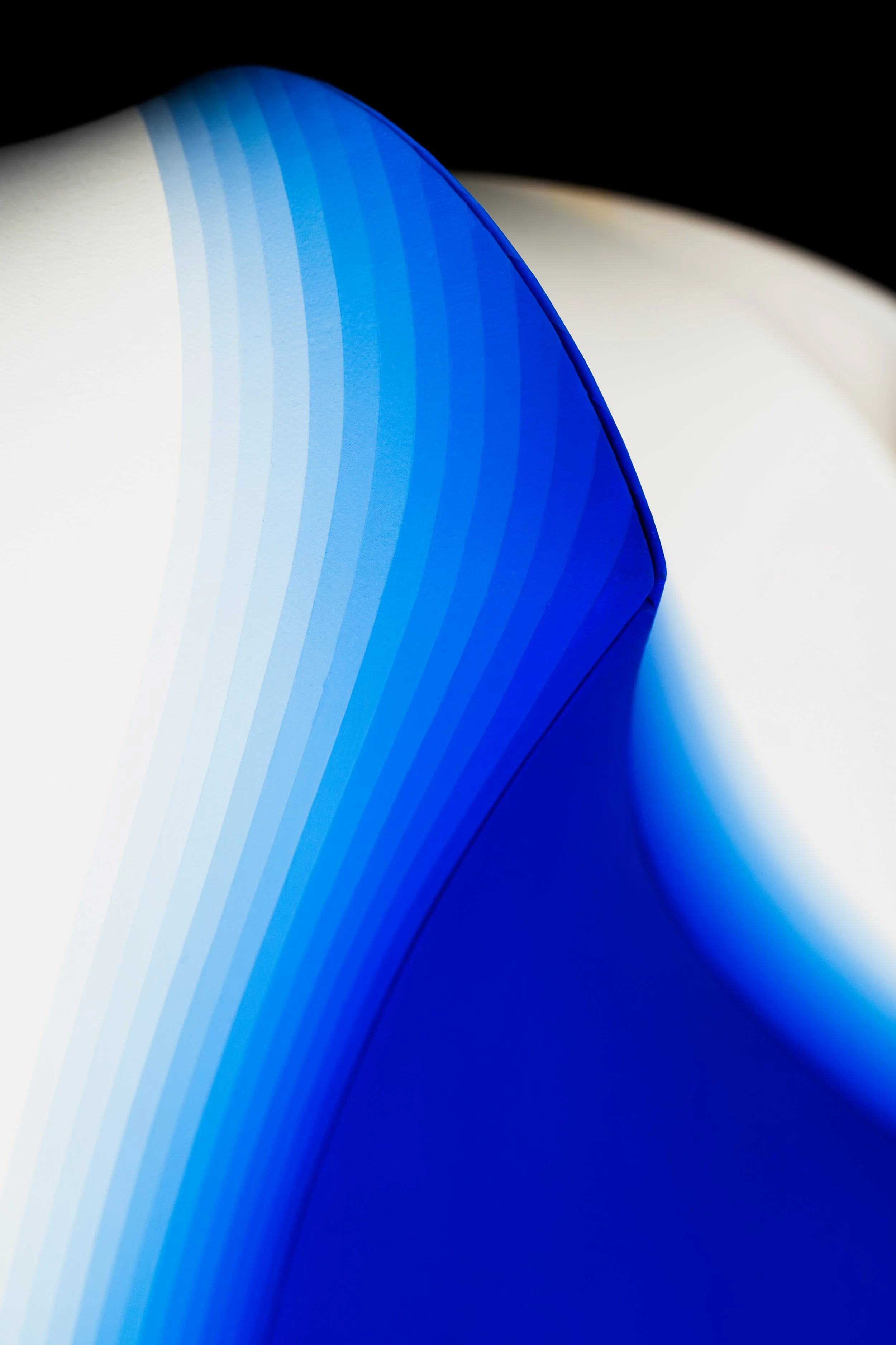 jeu-architectonic-painting-geometry-of-restraint-triangle-circle-reuleaux-triangle-square-detail-view-01.jpg