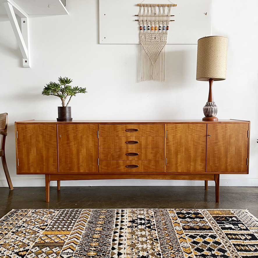 Fler 64 sideboard