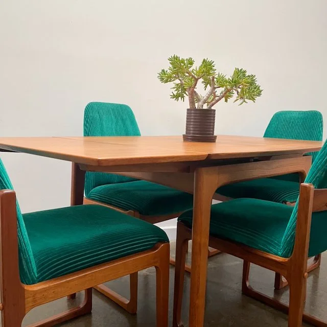Noblett dining table