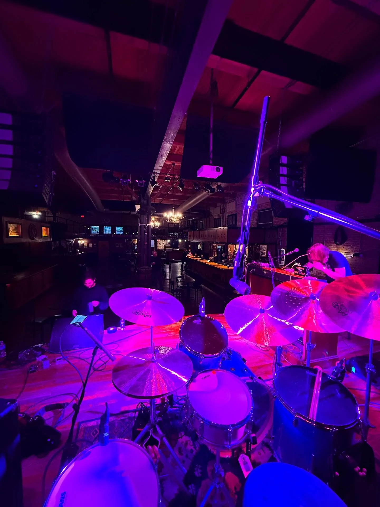 Back in trio mode with The @lachydoley Group for a headline show at the awesome @highnoonmadison in Madison, Wisconsin. 

Loved this venue and thanks to everyone who came to see the show. Great to have @ken.perkerwicz back on bass duties. 

Heading t