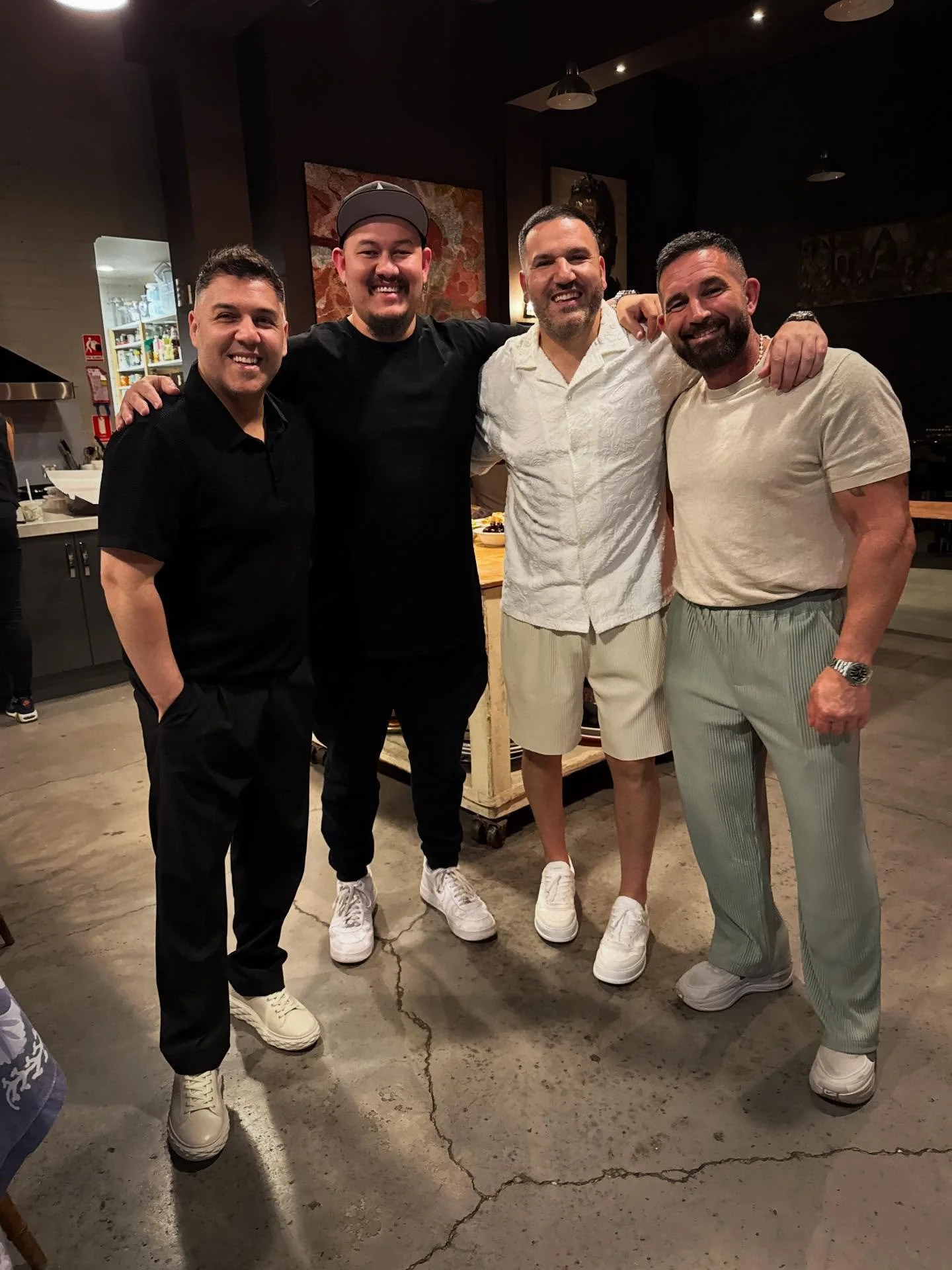 Awesome hangs today with the @sooshimango fellas.

Great food and lots of laughs! 

#sooshimango #comedy #tzatziki