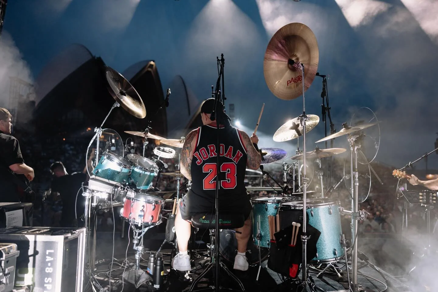 Sydney, NSW

Shot by @jarradseng last night at the @sydneyoperahouse with @jimmybarnesofficial 

What an honour to perform at the Iconic Sydney Opera House Steps. 

Thanks to the 4500 fans for the awesome support and for helping to make it such a mem