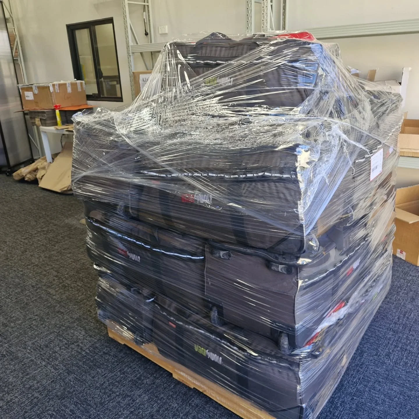 Really hoping we haven't forgot to pack anything for the @europeanfootwearimportersgroup Shoe Fairs!! Who's coming?
#melbourne #sydney #brisbane 
#springsummer2026collection @klouds_footwear @arcopedico.official @ginoventorishoes #silverliningshoes