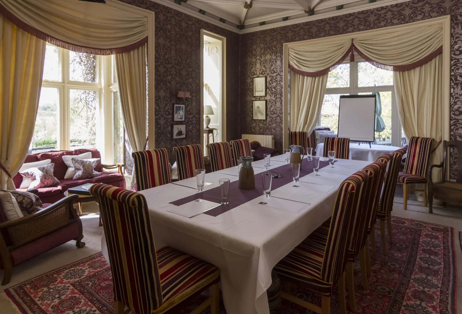 dining room.jpg
