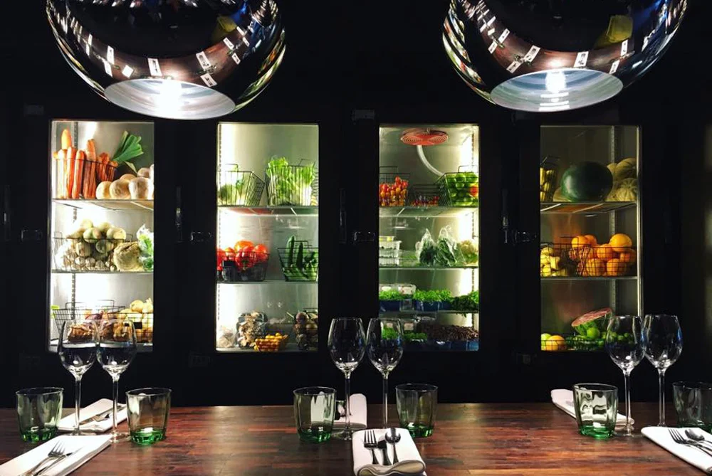 Was für ein schönes Interior Design im Restaurant Envy in Amsterdam. Ob es auch so gut schmeckt, wie es aussieht?