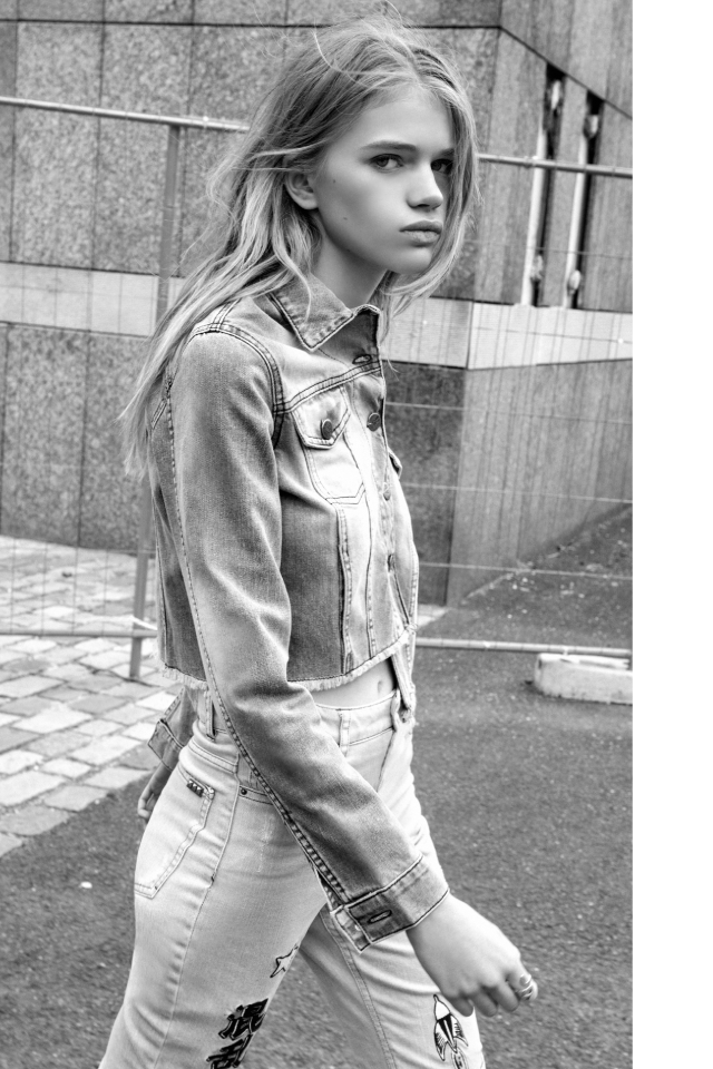 14292503_10154864283070715_3287108486143047459_n (1).png