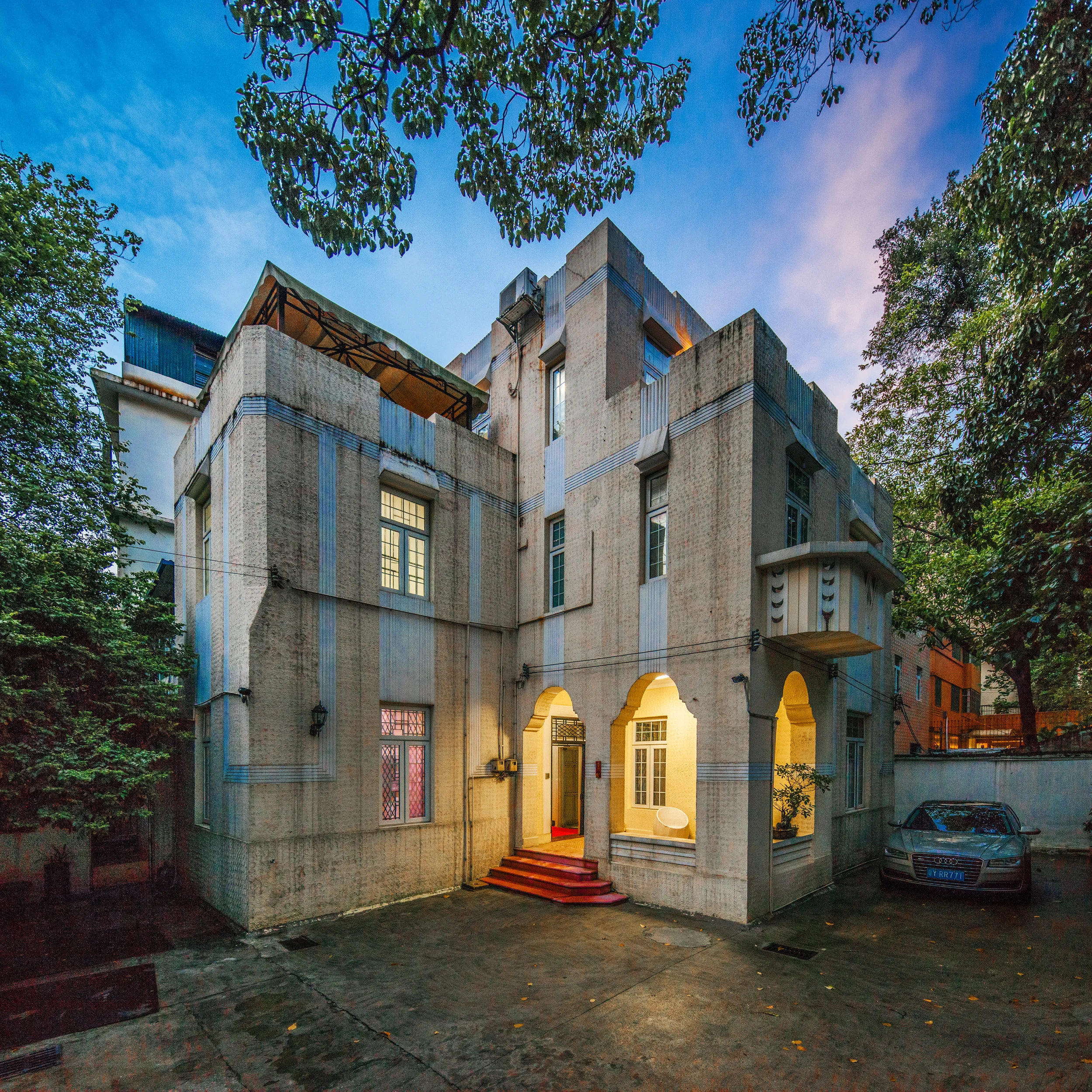 Photo of YY Wong Residence, Guangzhou by Chen Xiao-tie. Used with permission. 