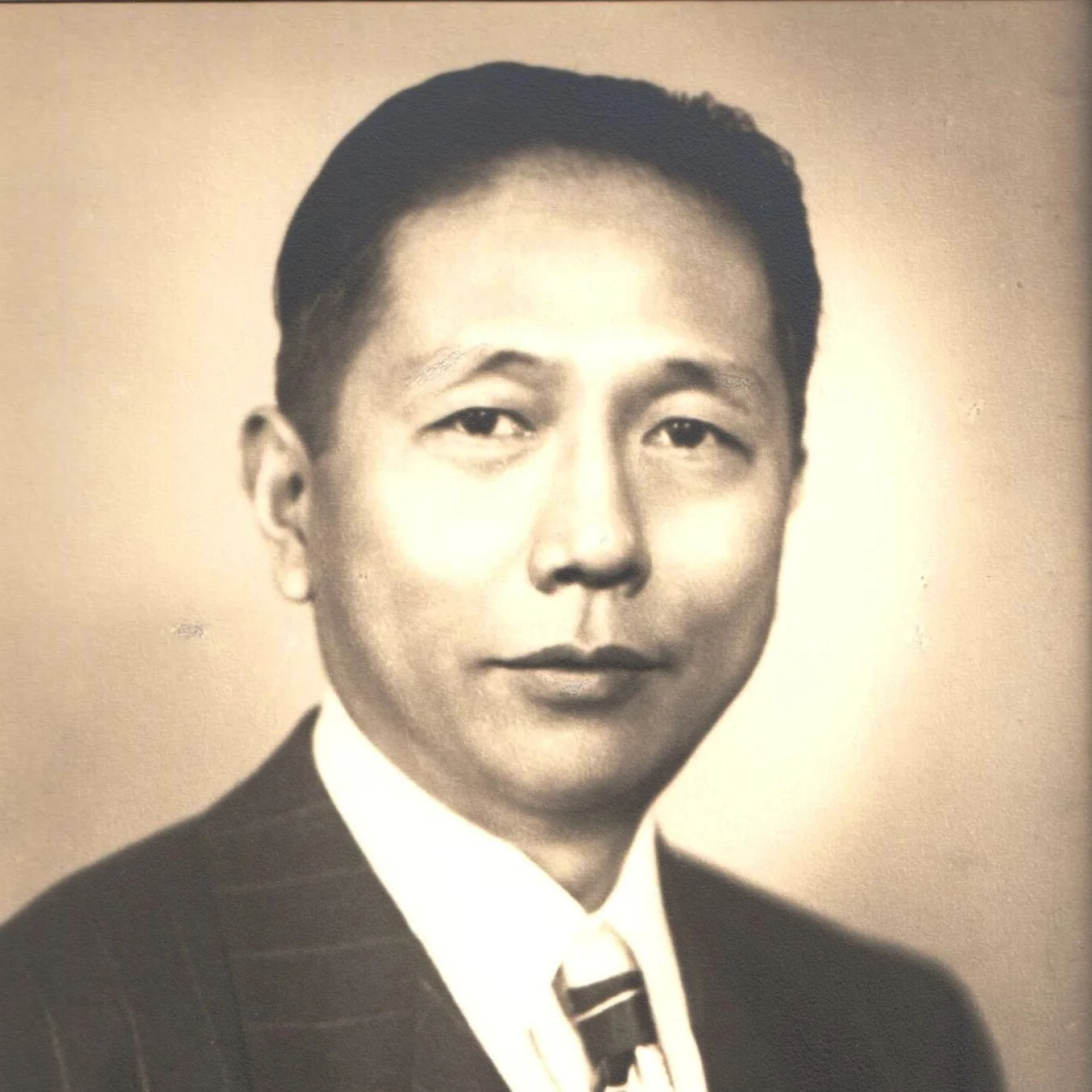 Z. Z. Li portrait, ca. 1950. Courtesy Lillian Li.