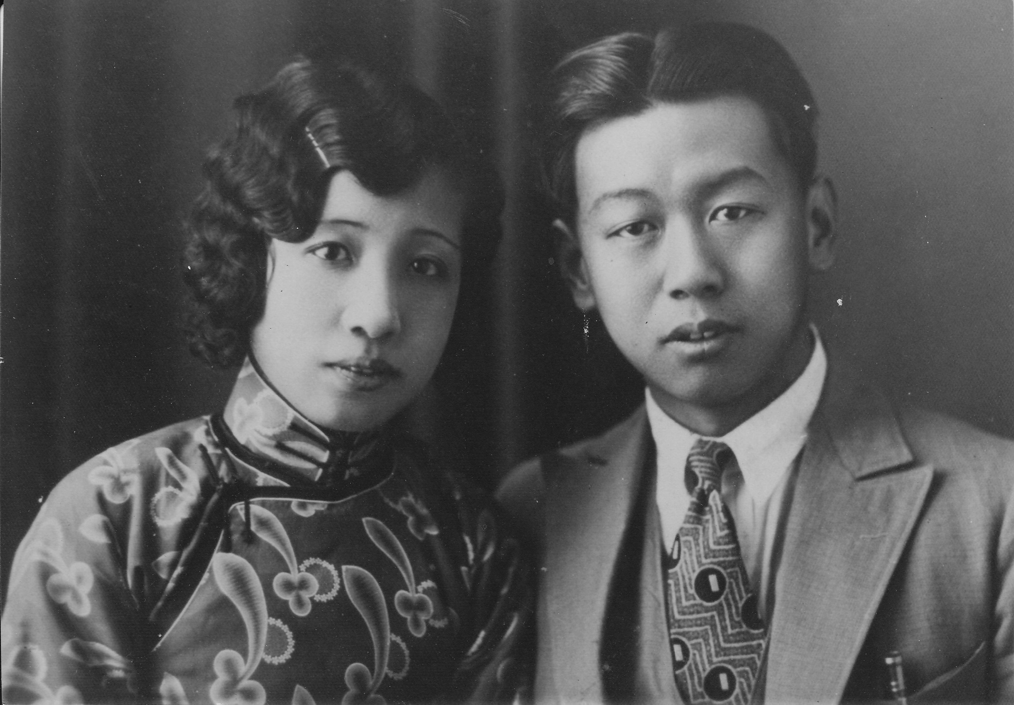 Lee and Kuan, ca. 1925, before coming to MIT. Image courtesy Ami Kuan Danoff.