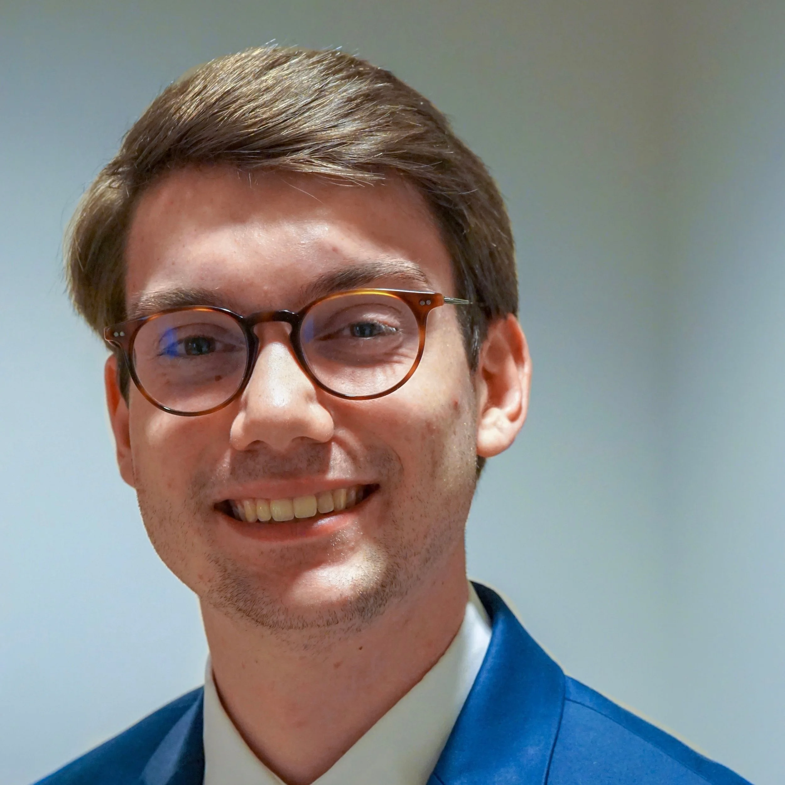 Clay Cumbelich Clay Cumbelich is a sophomore majoring in finance with a dual concentration in business analytics. In addition to TCMS, he is an inaugural member of the Honors Leadership Program, the lead philanthropy chair of Beta Upsilon Chi, and a member of UTIG and the Economics Club. Upon graduation, Clay hopes to enjoy a career in Investment Banking or Wealth Management. Contact: wcumbeli@vols.utk.edu