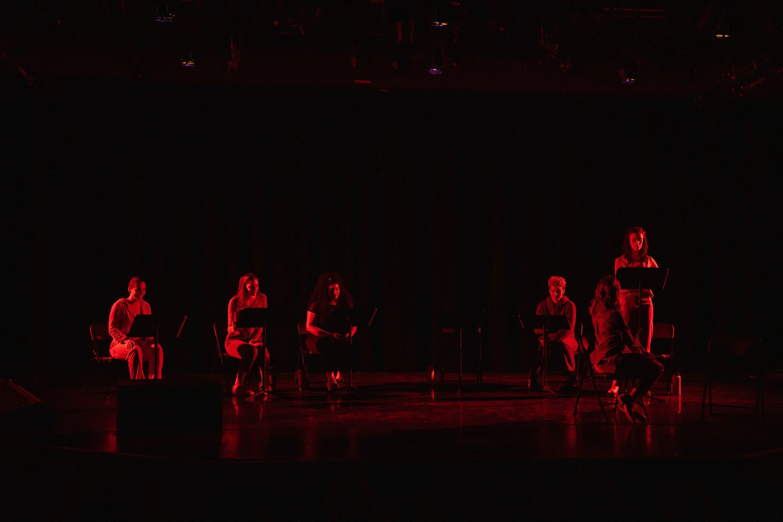   Hope Johansen, Mahayla Laurence, Penelope Deen, Lida Darmian, Grace Guichard, &amp; Emily Dayton Evans (Photo by Adam Schneberg)  