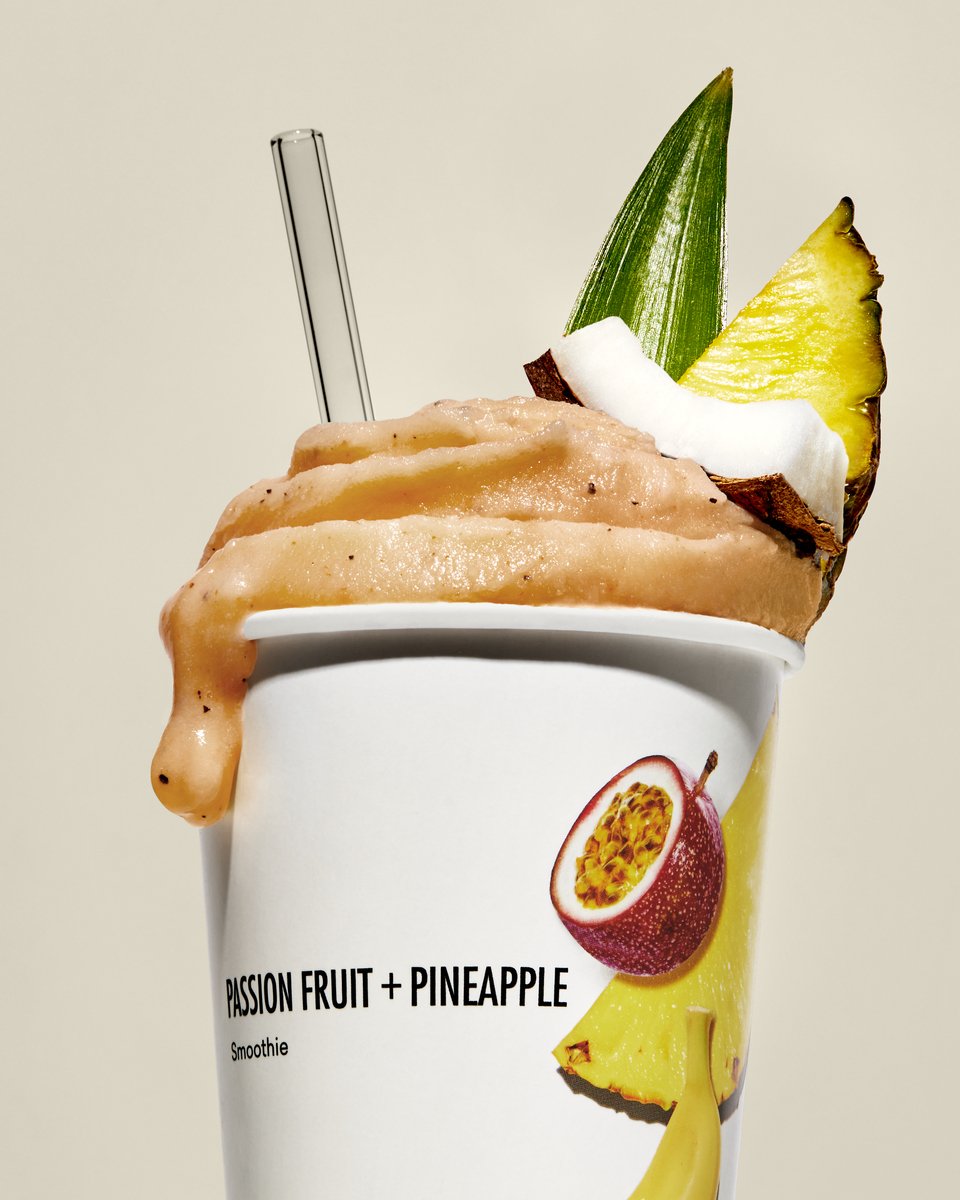 06_Smoothie_PassionPineapple_0368_F2-alt_AV_Final (1).jpg