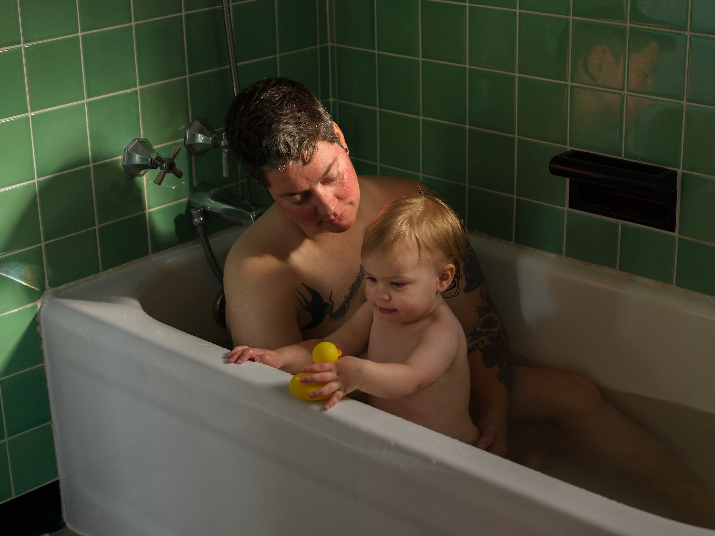  Self-portrait with Elinor in the bath (18 months), 2019 