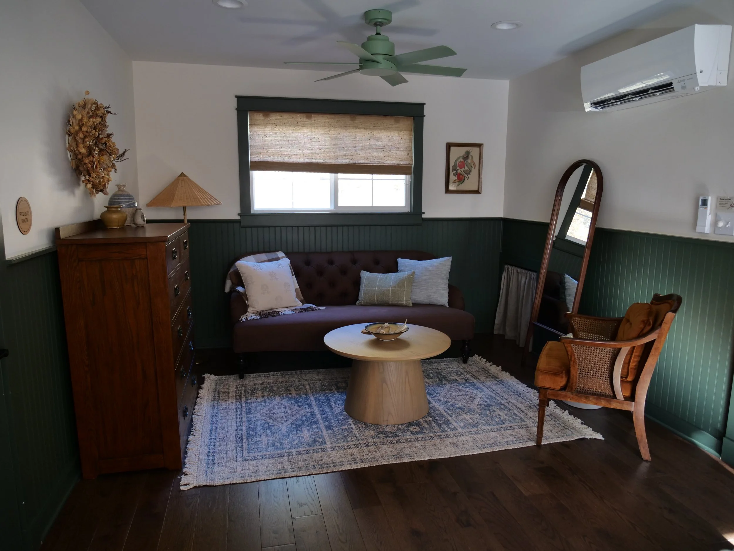 08 - Studio Redbud Room Seating Area.JPG