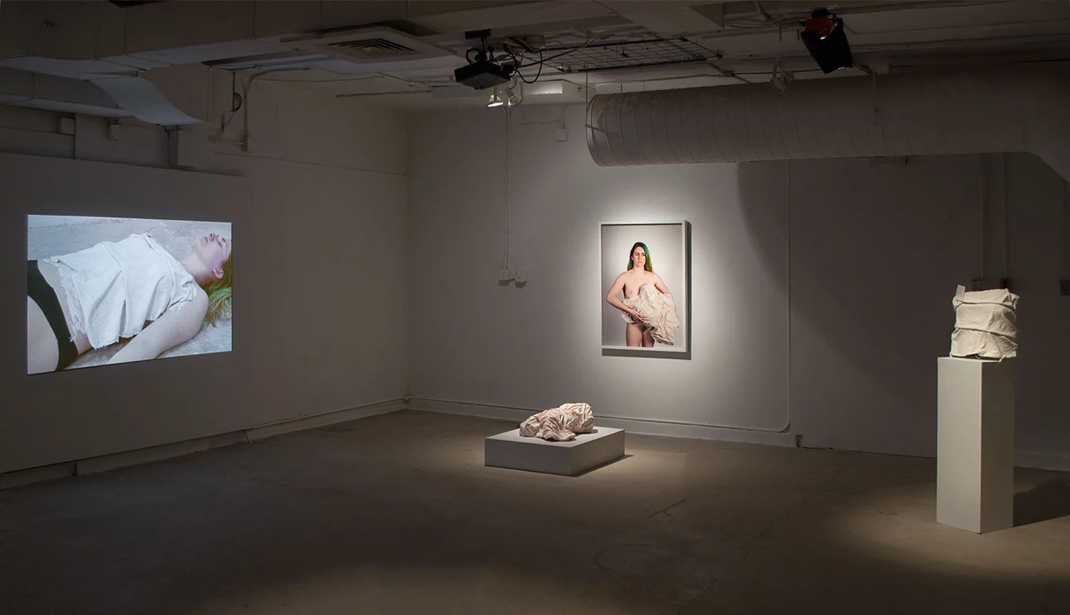 Kelsey McGruer, Full Of Praise For The Statuary of The Greeks, Multimedia Installation (2016), 2016 ODE Grad Show, 100 Laurier