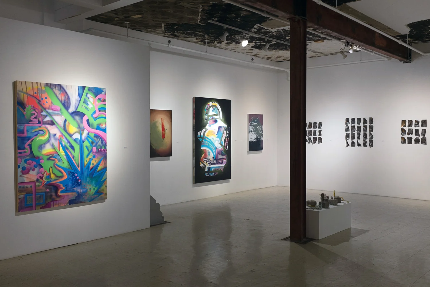 First and third from left: Kyle Bustin, MFA '17
