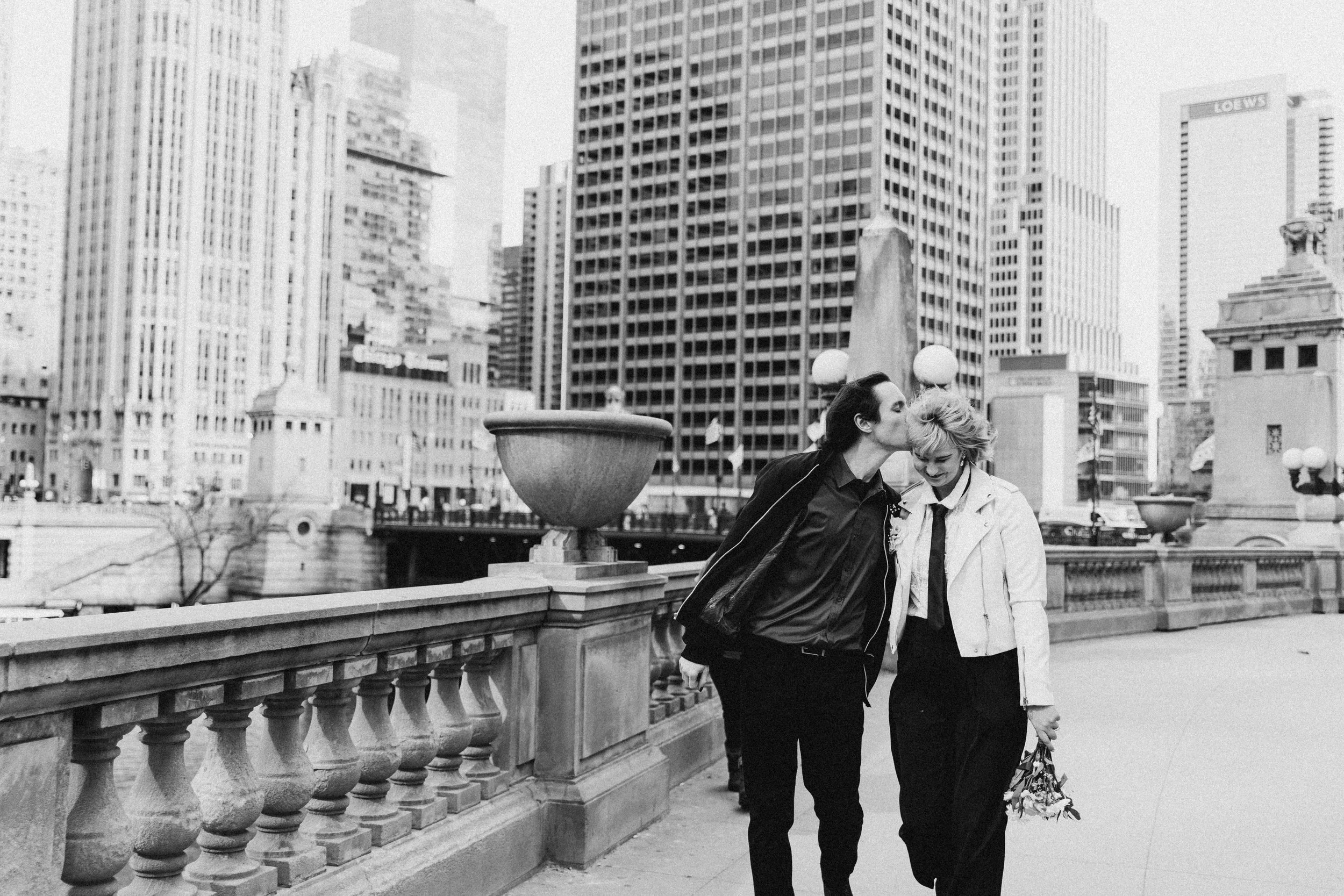 Jenn + Dom | Sneak Peek - Kaitlyn Johnston Photography | Chicago, IL Wedding & Portrait Photographer-7.jpg