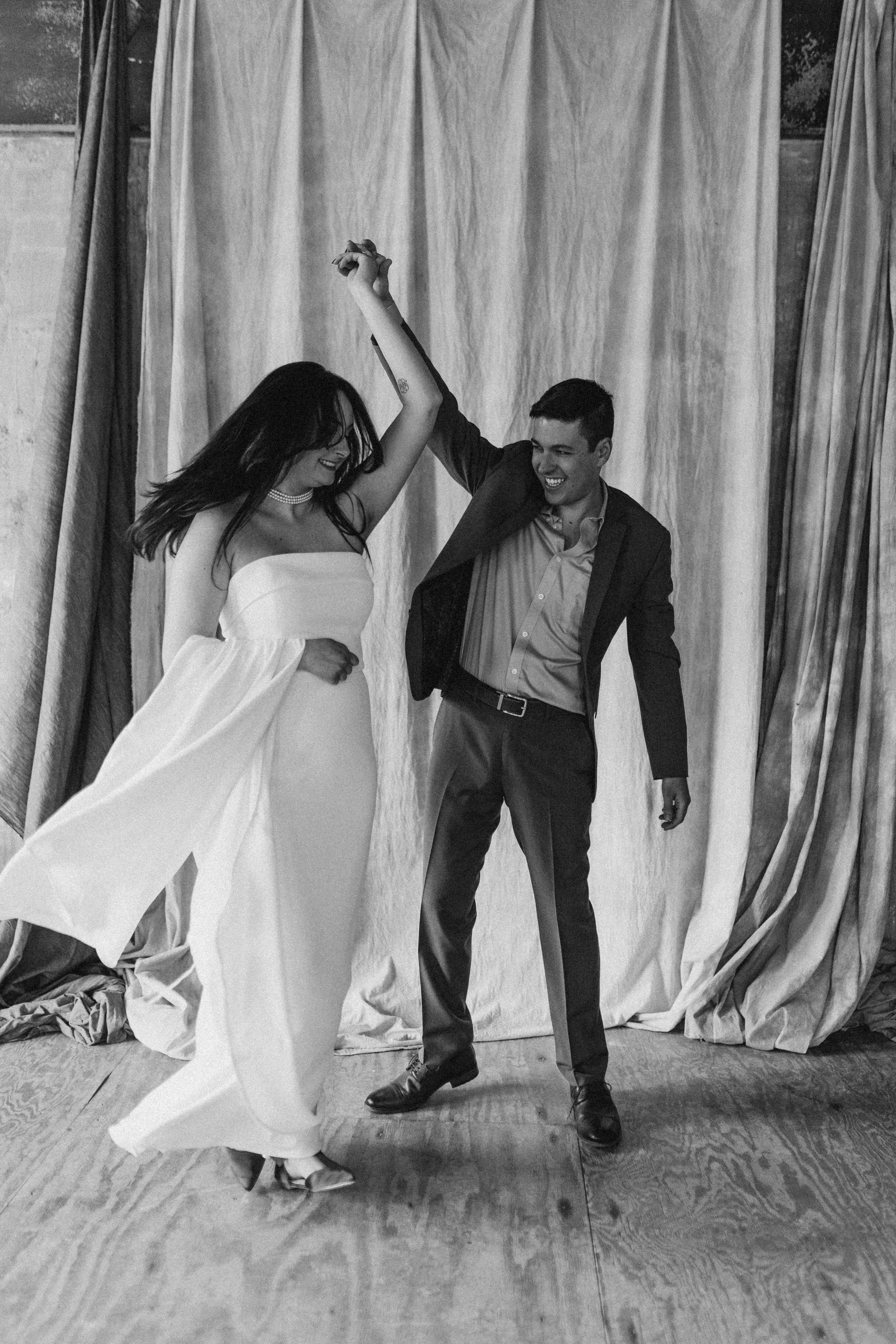 Phoebe & Nick - Sneak Peek | Kaitlyn Johnston Photography-6.jpg