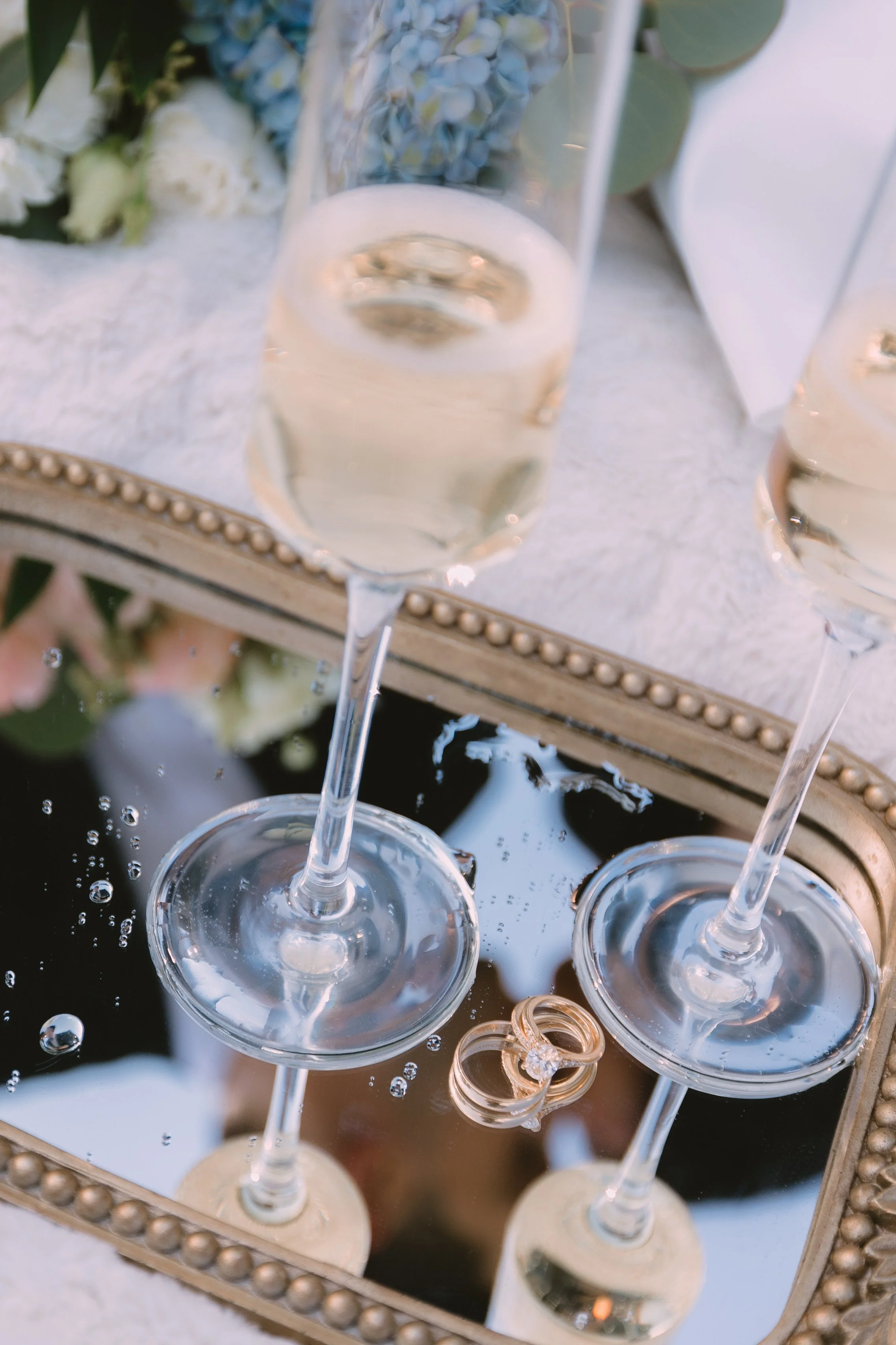 Daisy + Patrick - Sneak Peek | Kaitlyn Johnston Photography-1.jpg