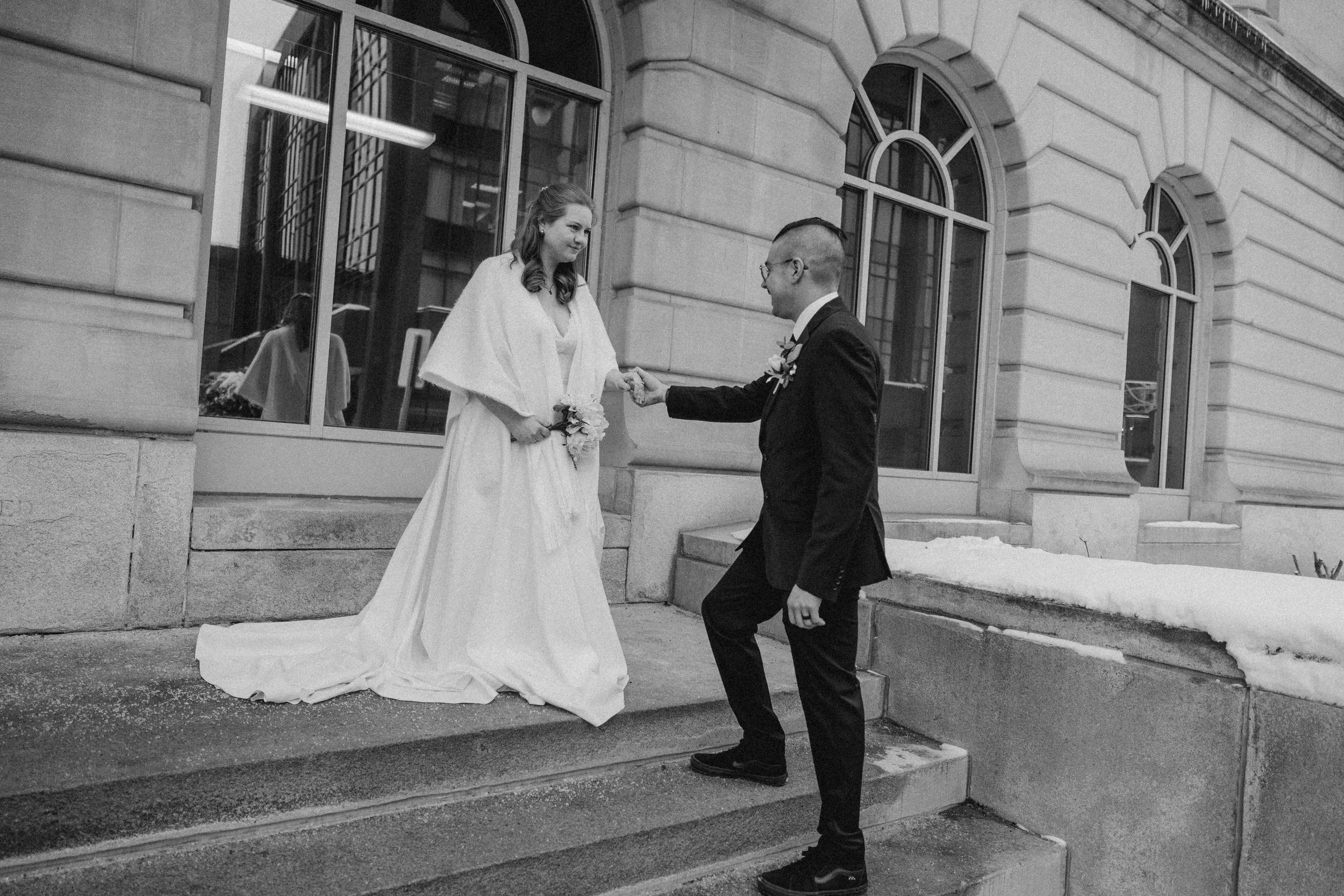 Chris + Kirsten - Sneak Peek | Kaitlyn Johnston Photography-8.jpg