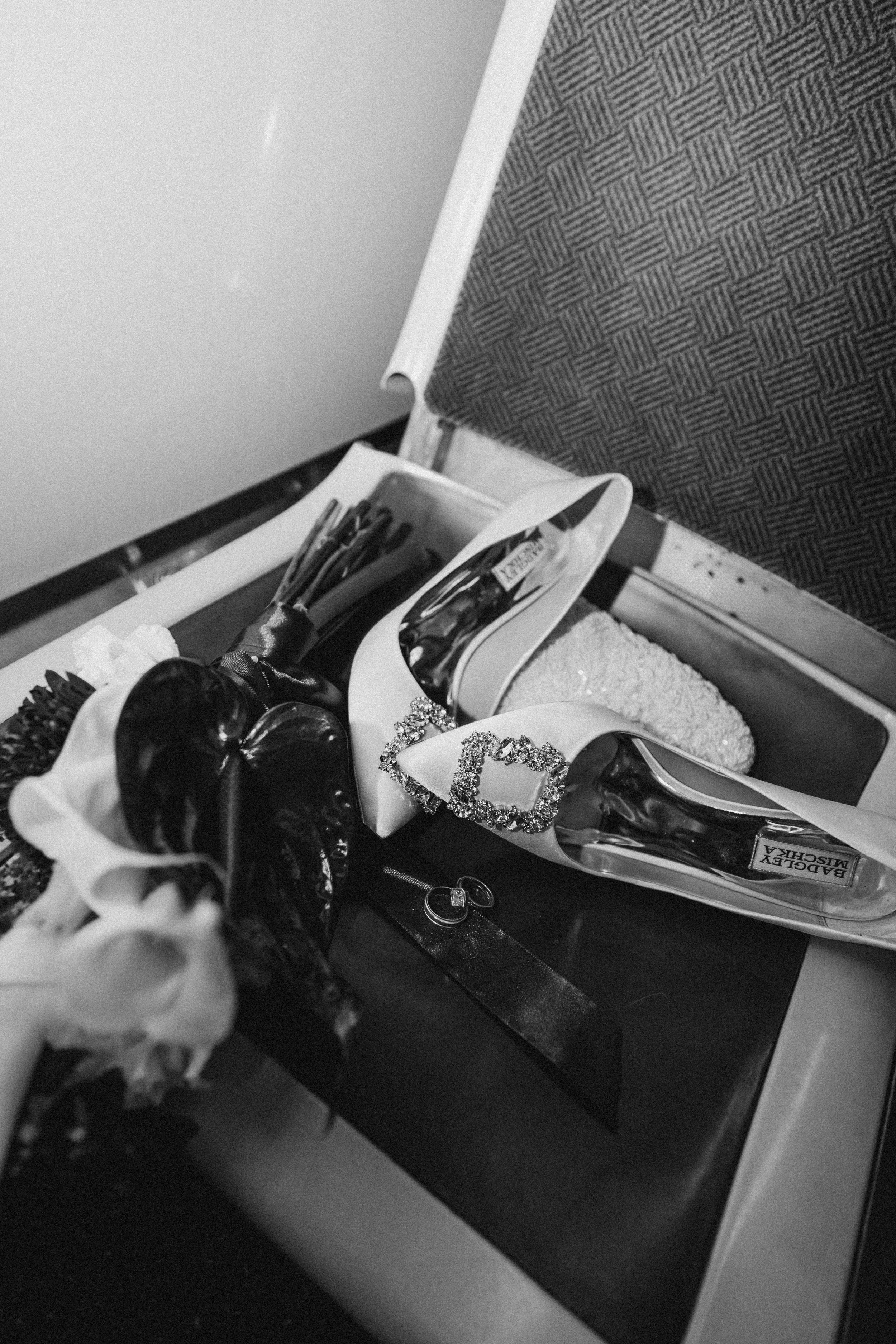 Kristina + Henry - Sneak Peek | Kaitlyn Johnston Photography -5.jpg