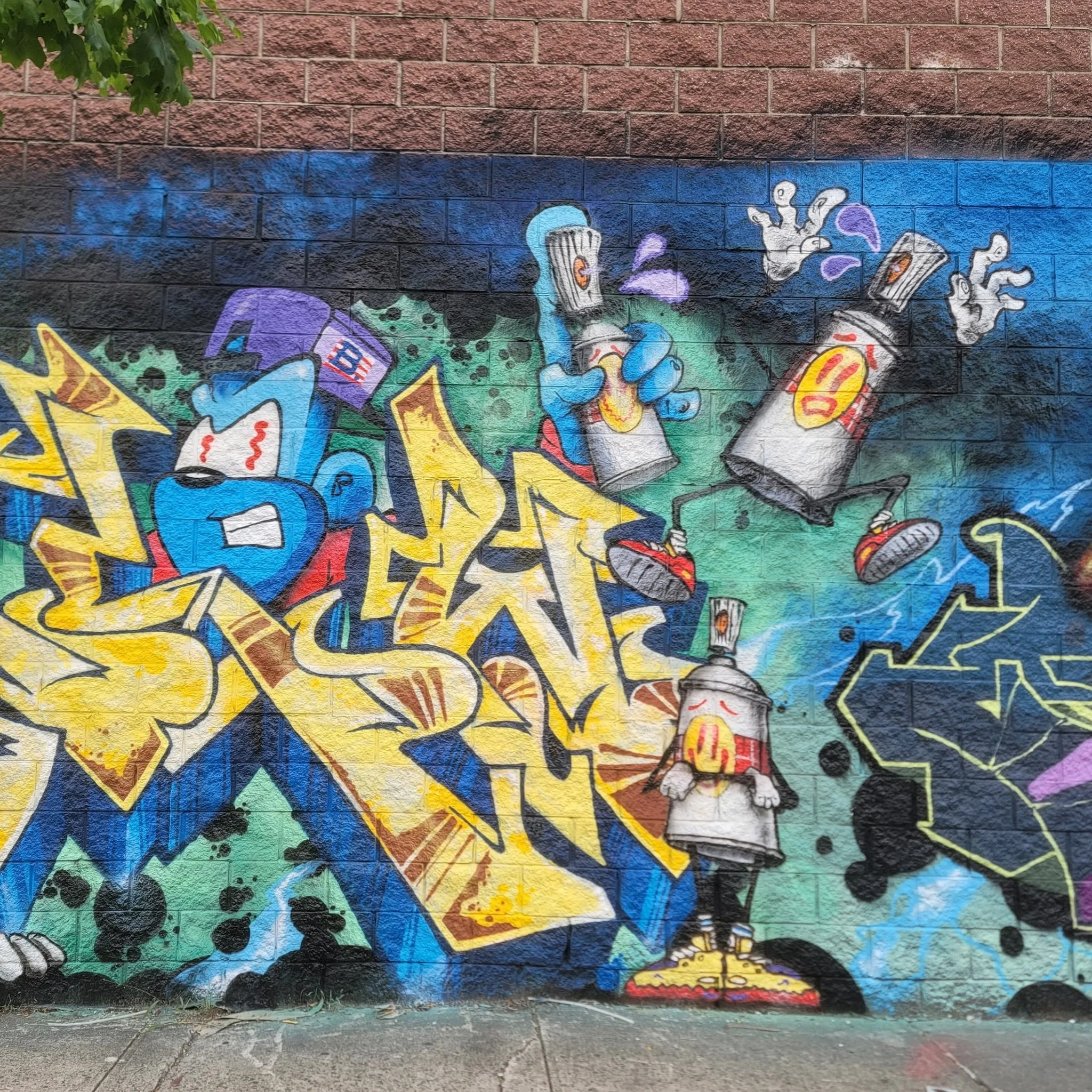My contribution to this years @booneavewalls in collaboration with @zimad_art and @topazftr 
Thanks for having me✌️