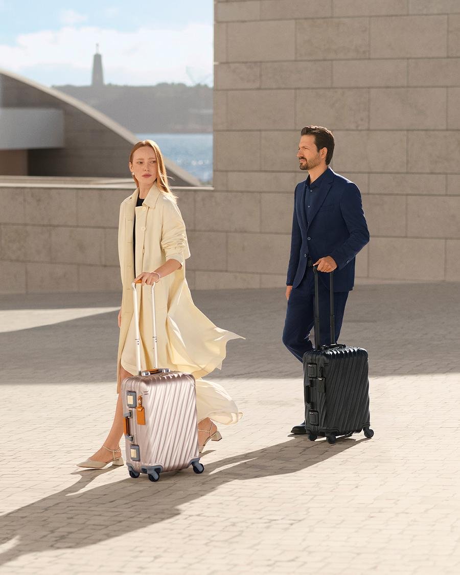 TUMI-50th-Anniversary-Campaign_19-Degree-Aluminum-International-Carry-On-in-Texture-Blush_Matte-Black.jpg