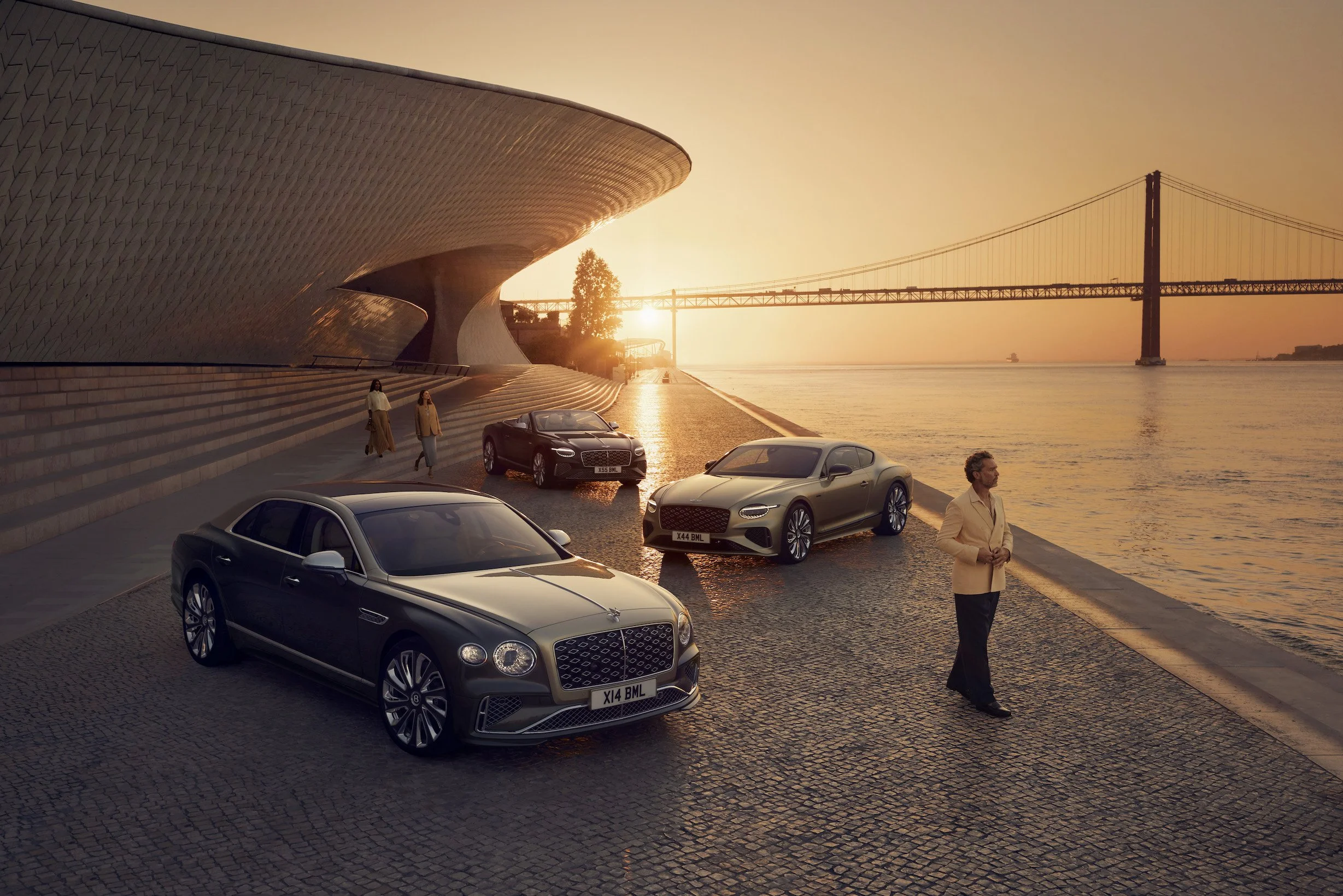 12095618-Restricted-Shot 05_Exterior Detail �E2�80�93 Range Shot_166_FINAL_150dpi_JPEG.jpg