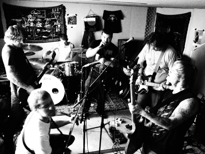 Øving i Stavanger 2009 (Foto: Kvelertak)