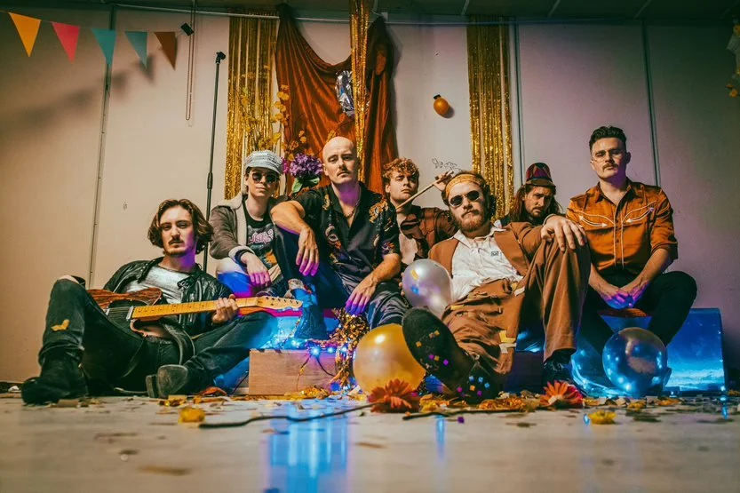 The Doomsday Party - I'm Black Metal